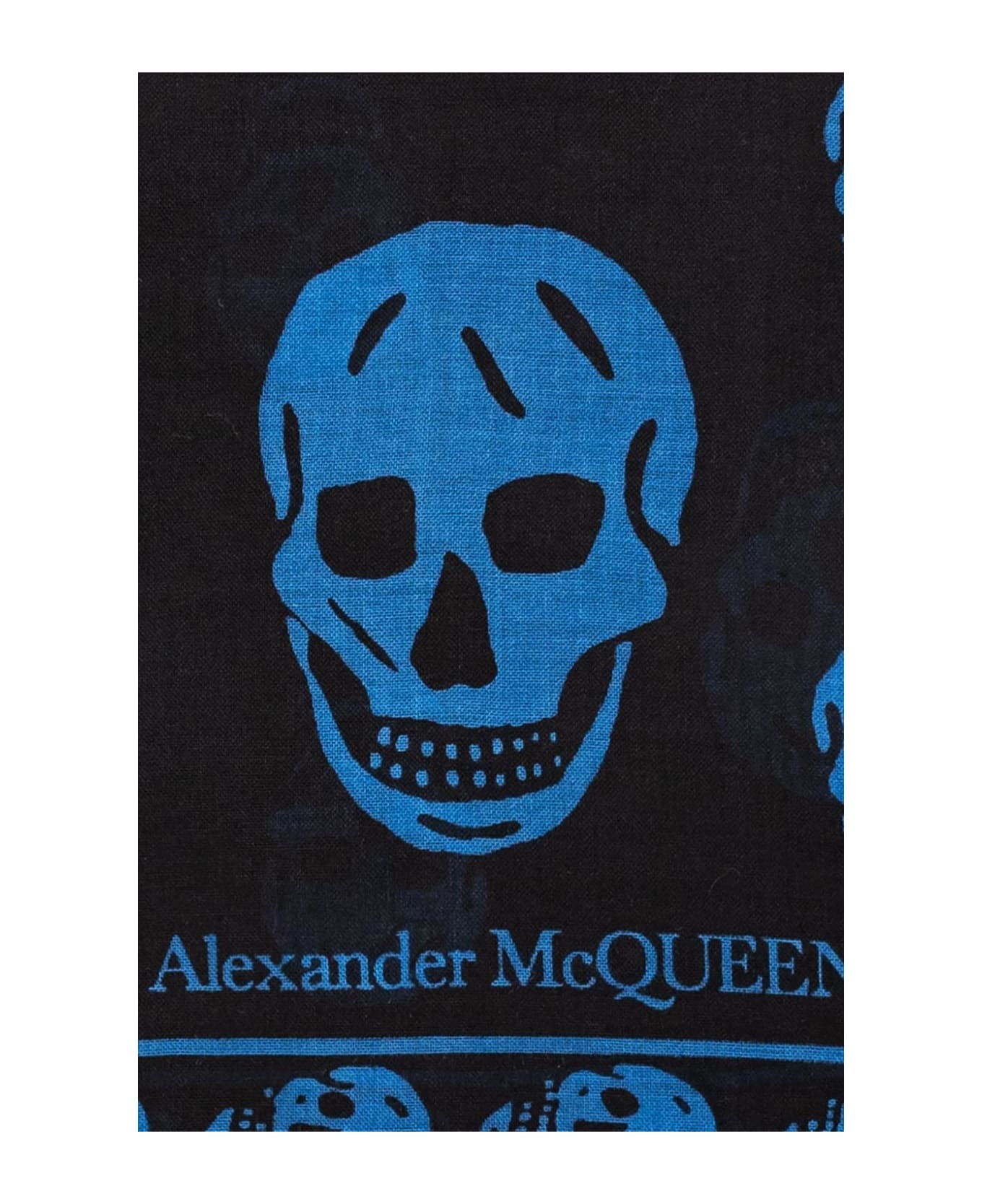 Alexander McQueen Scarf With Logo - Nero
