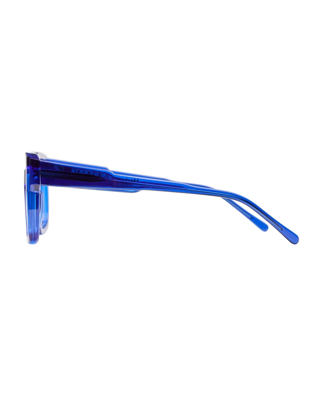Kuboraum Mask release K3 - Blue China Glasses