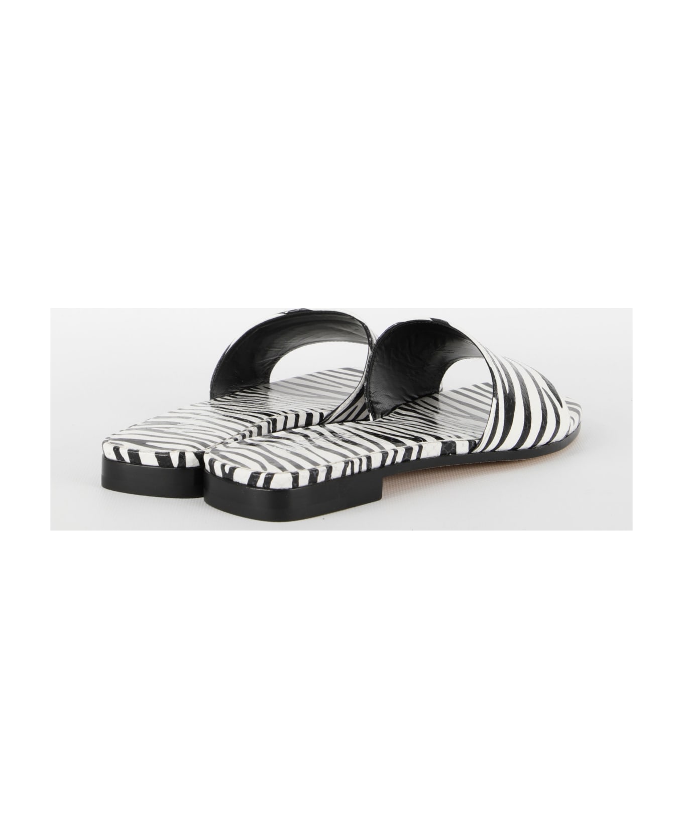 Paris Texas Zebra-print Flat Sandals - WHITE