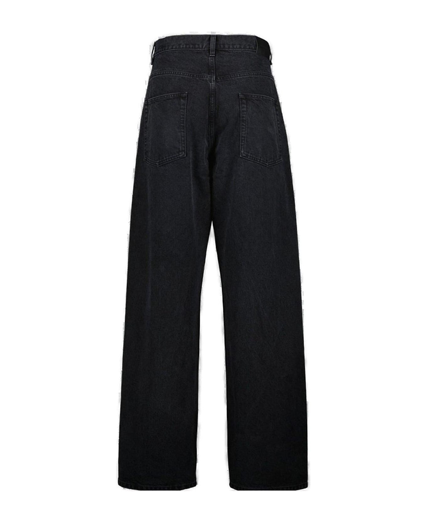 Saint Laurent Carrot-fit High Waist Jeans - BLACK