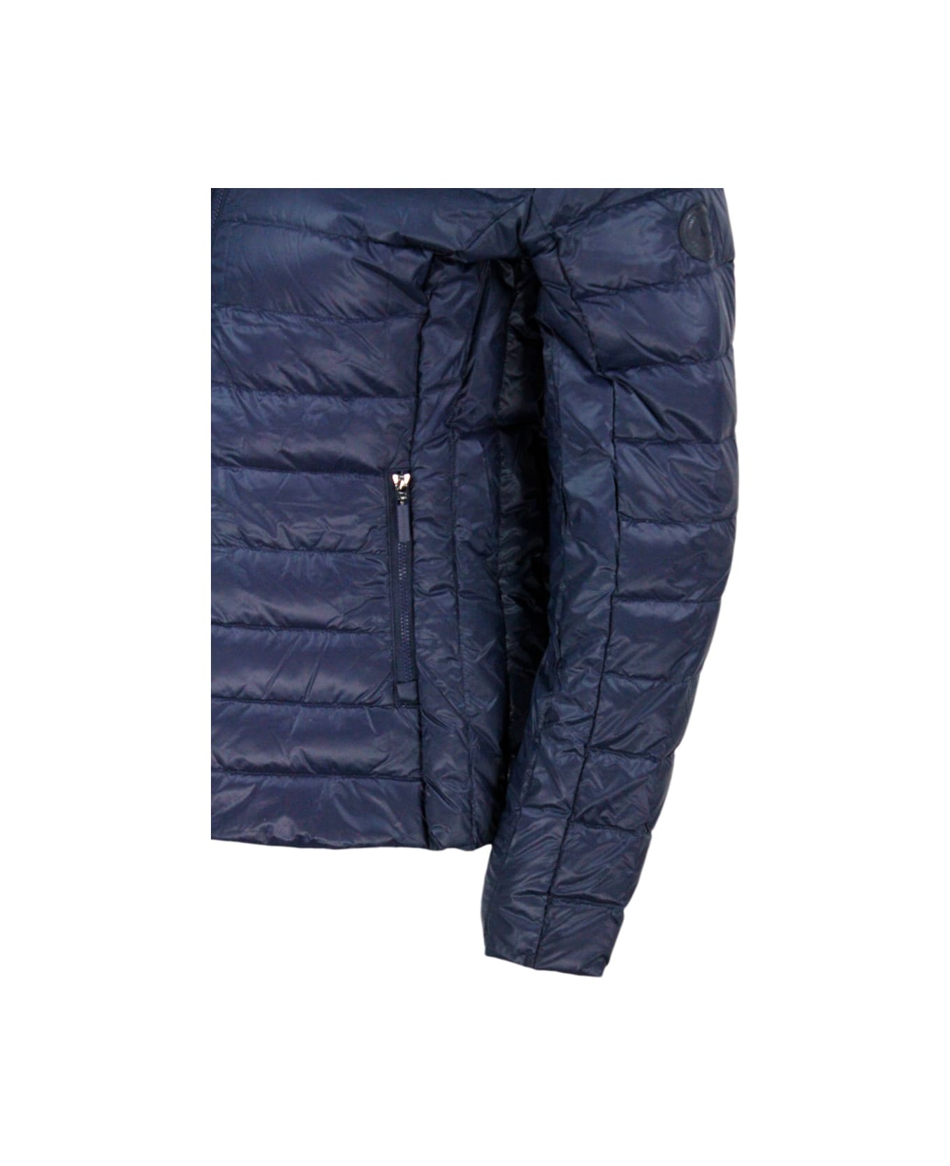 Armani Collezioni Lightweight 100 Gram Slim Down Jacket With Integrated Concealed Hood And Zip Closure - Blu ダウンジャケット