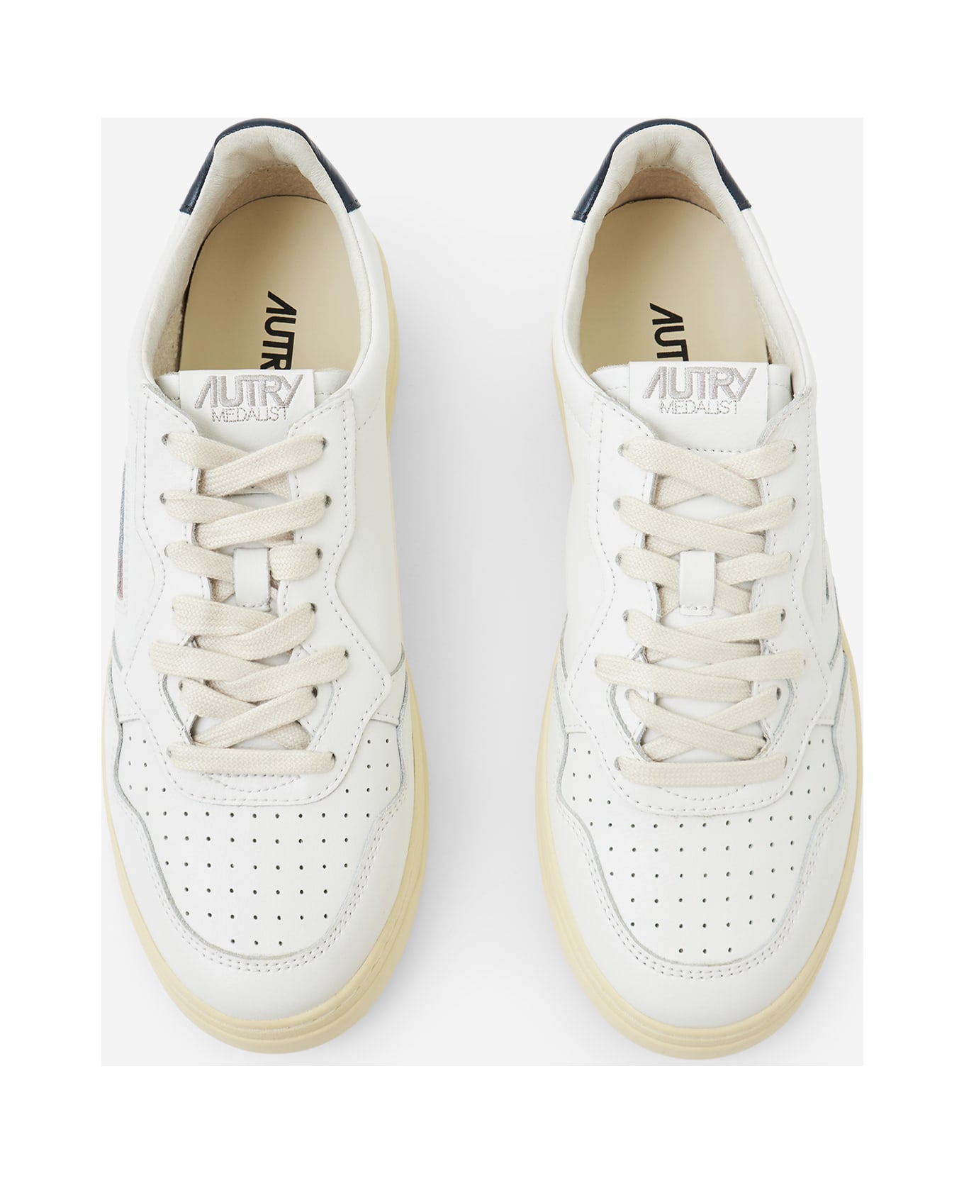 Autry 01 Low Sneakers - white