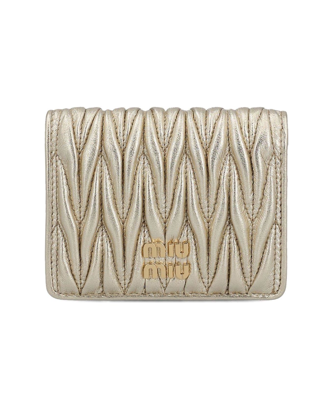 Miu Miu Logo Lettering Bi-fold Wallet - PIRITE