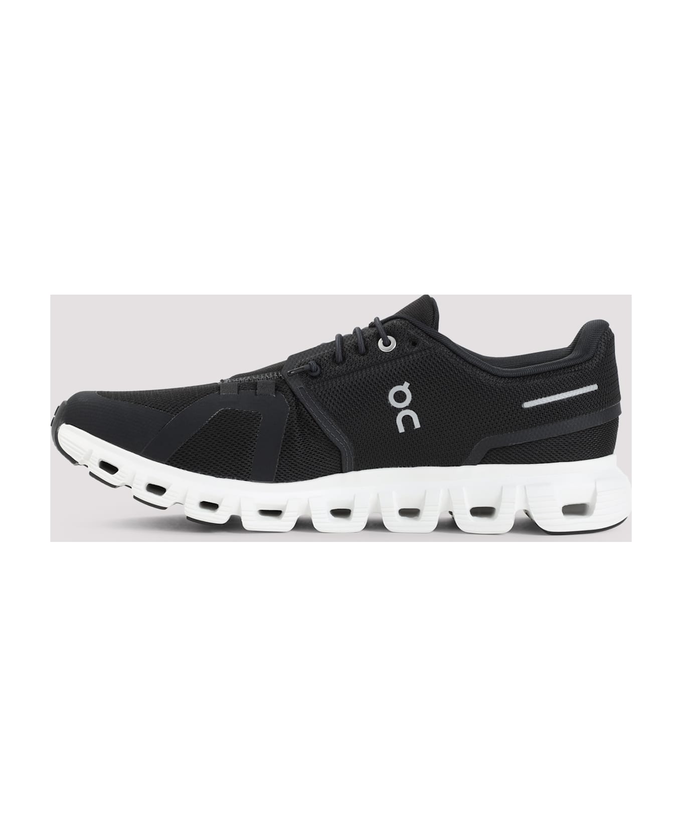 ON Cloud 6 Sneakers - Black