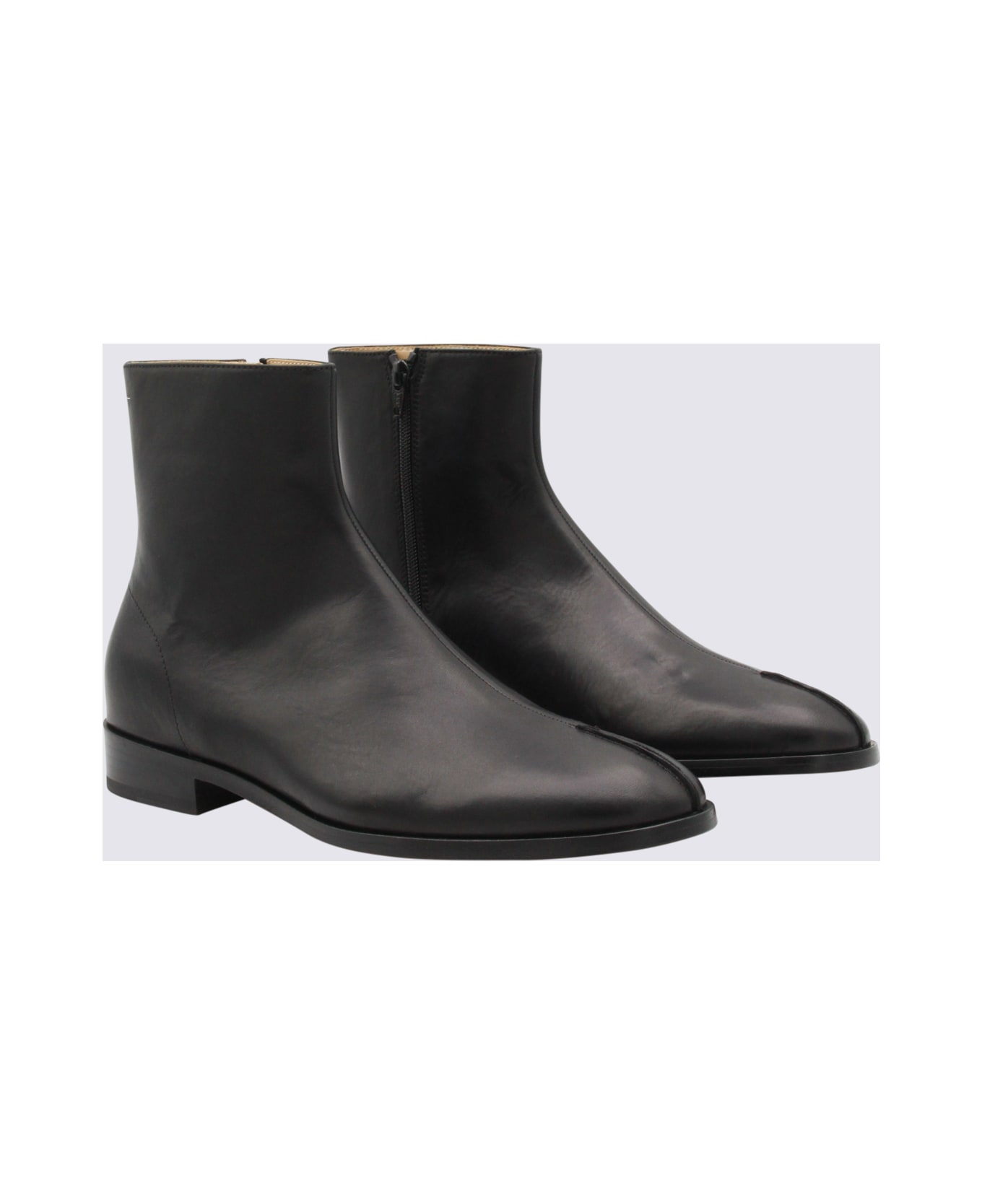 MM6 Maison Margiela Black Leather Boots - Black