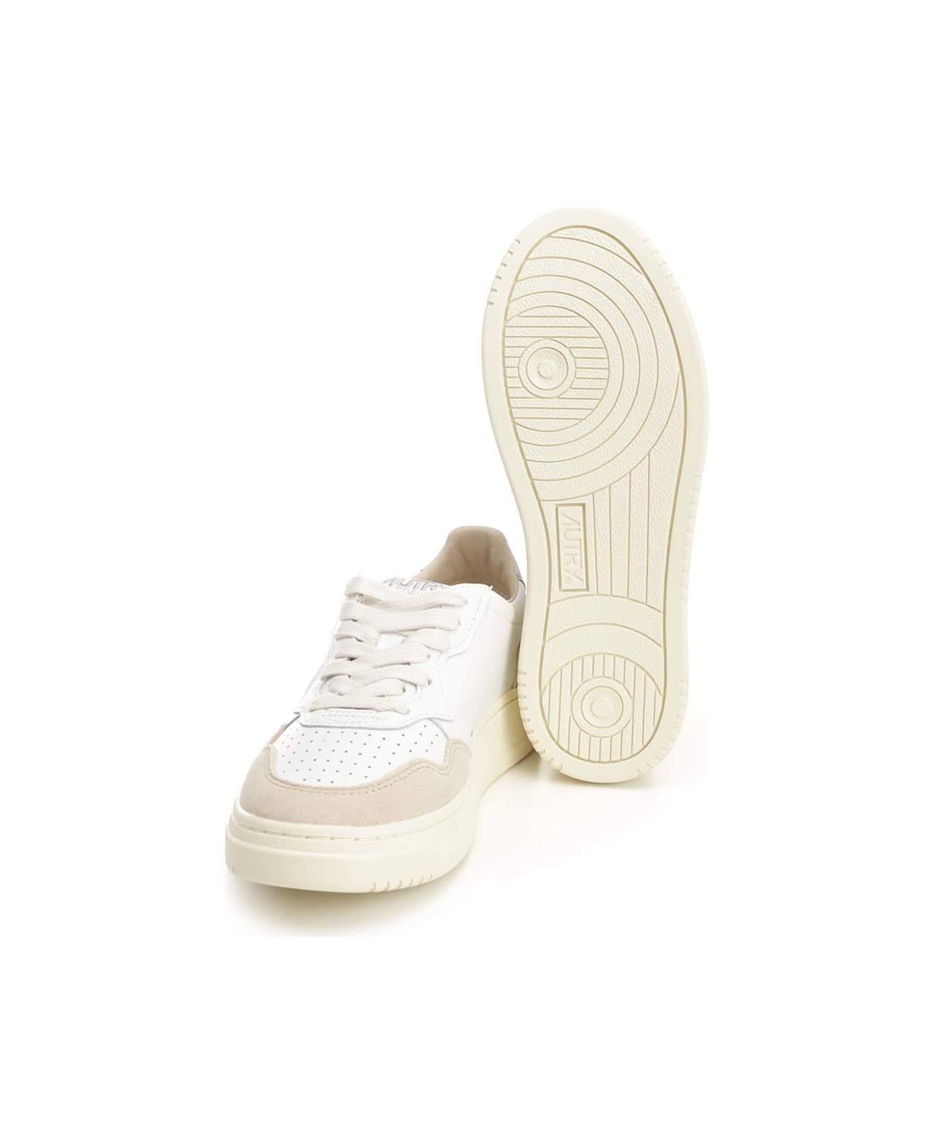 Autry 'medalist Low' Sneaker - Silver