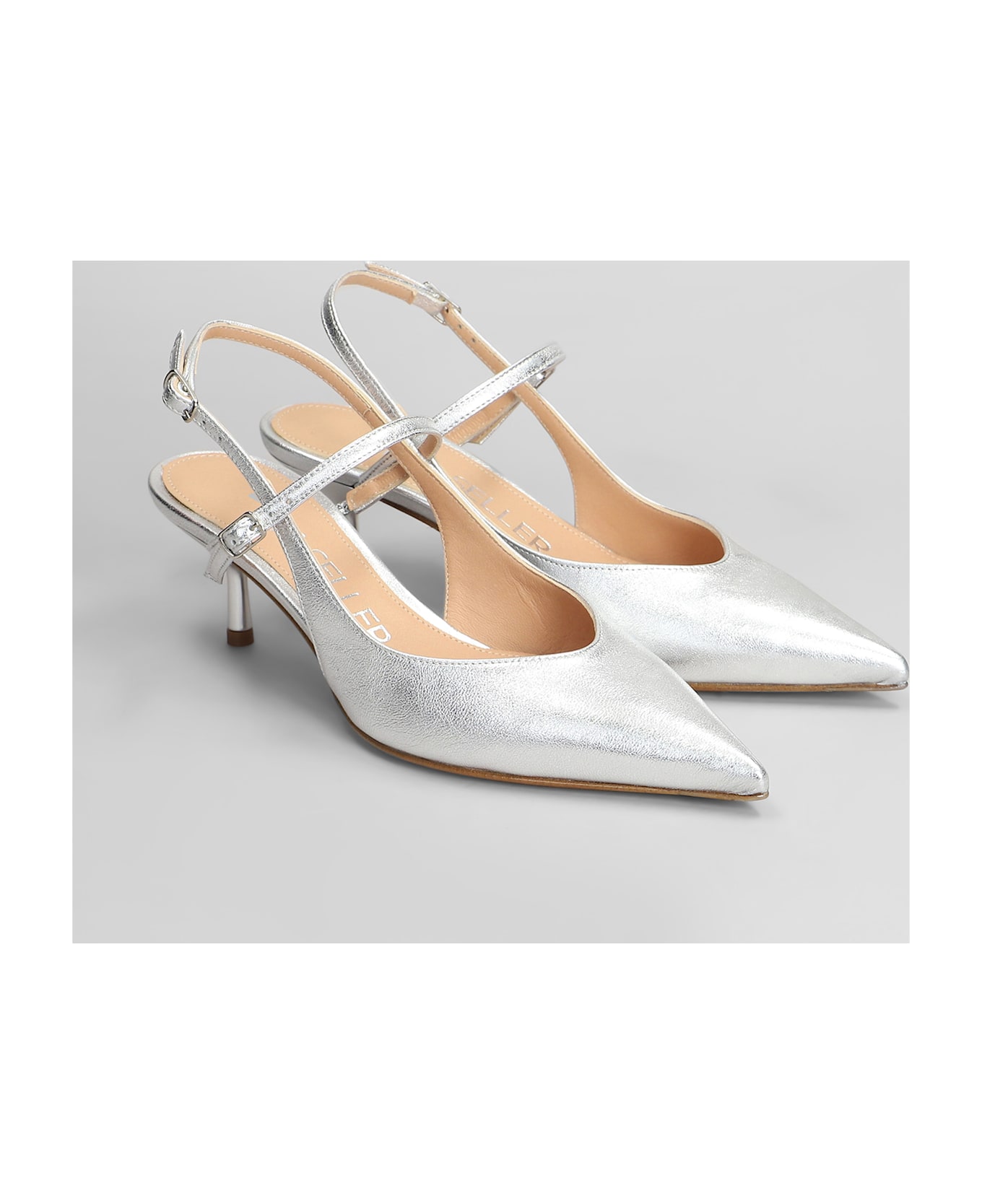The Seller Pumps In Silver Leather - silver
