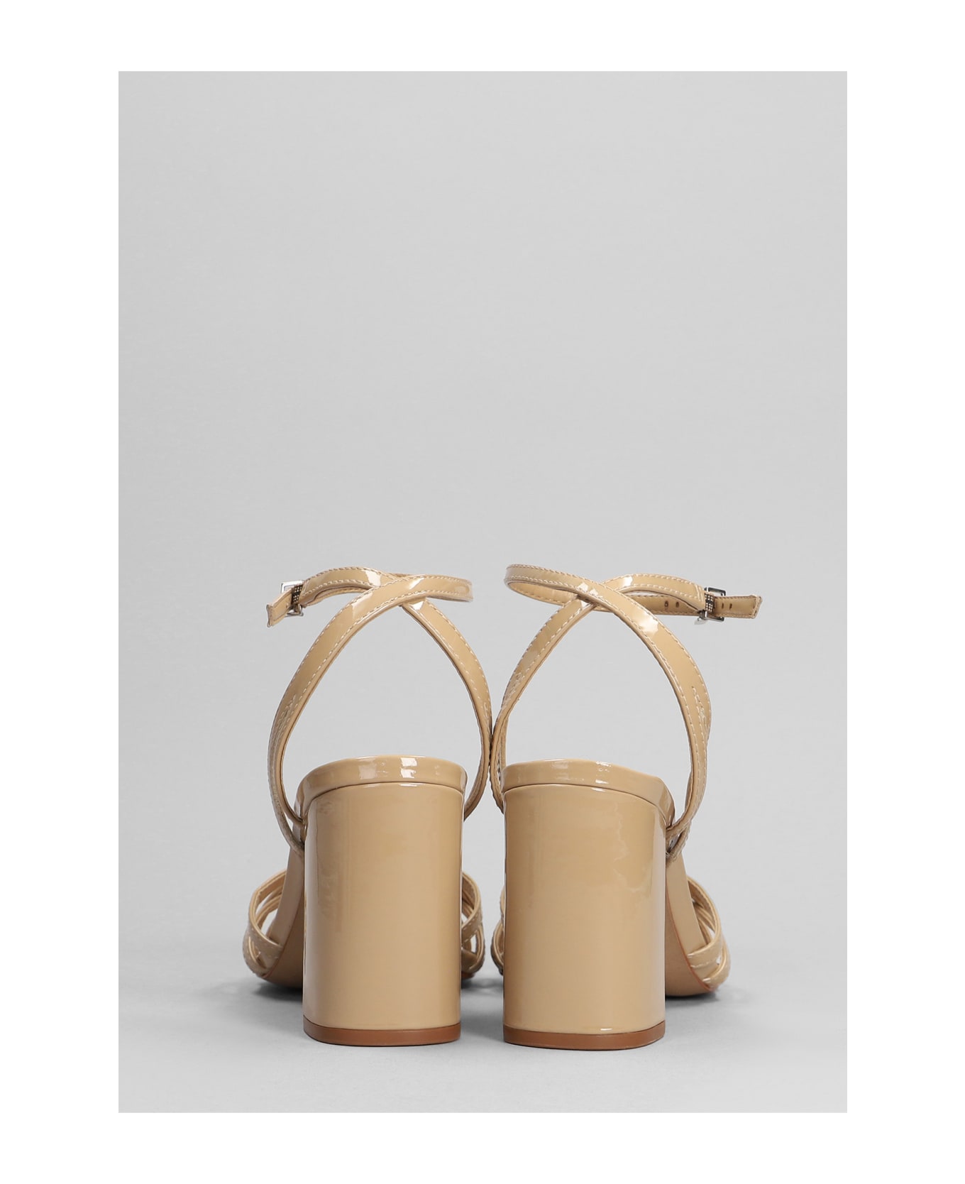 Schutz Sandals In Beige Patent Leather - beige サンダル