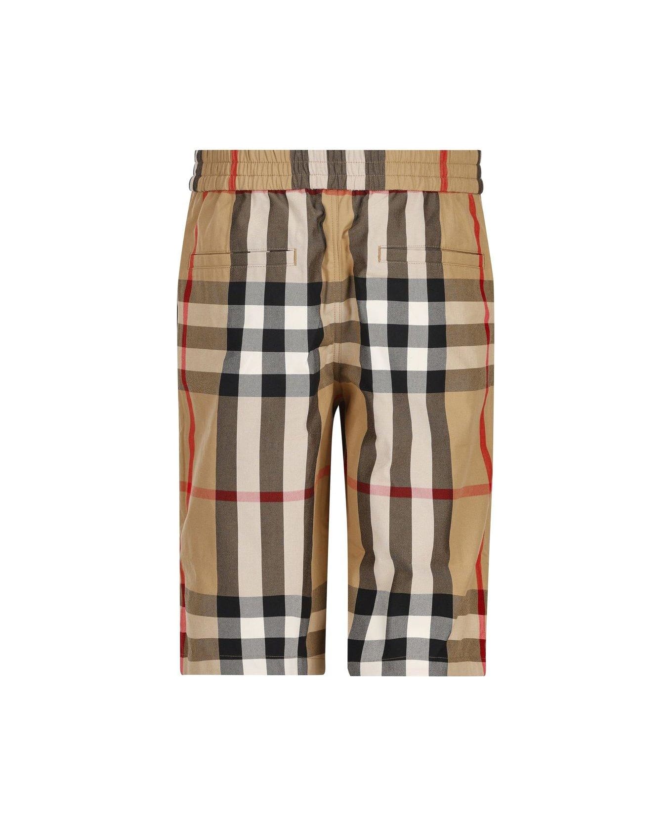 Burberry Checked Shorts - Archive beige ip chk ボトムス