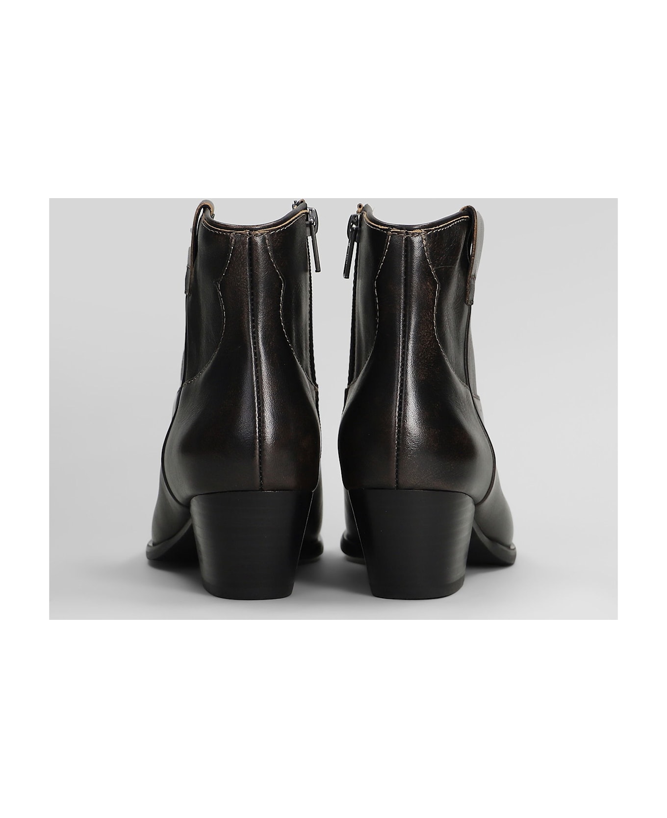 Ash Fame Texan Ankle Boots In Black Leather - black