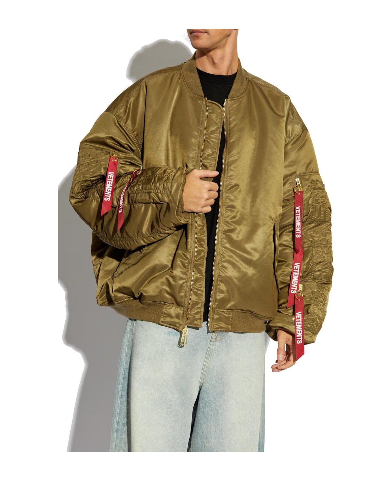 VETEMENTS Keyring Attachment Cargo Bomber Jacket - GREEN