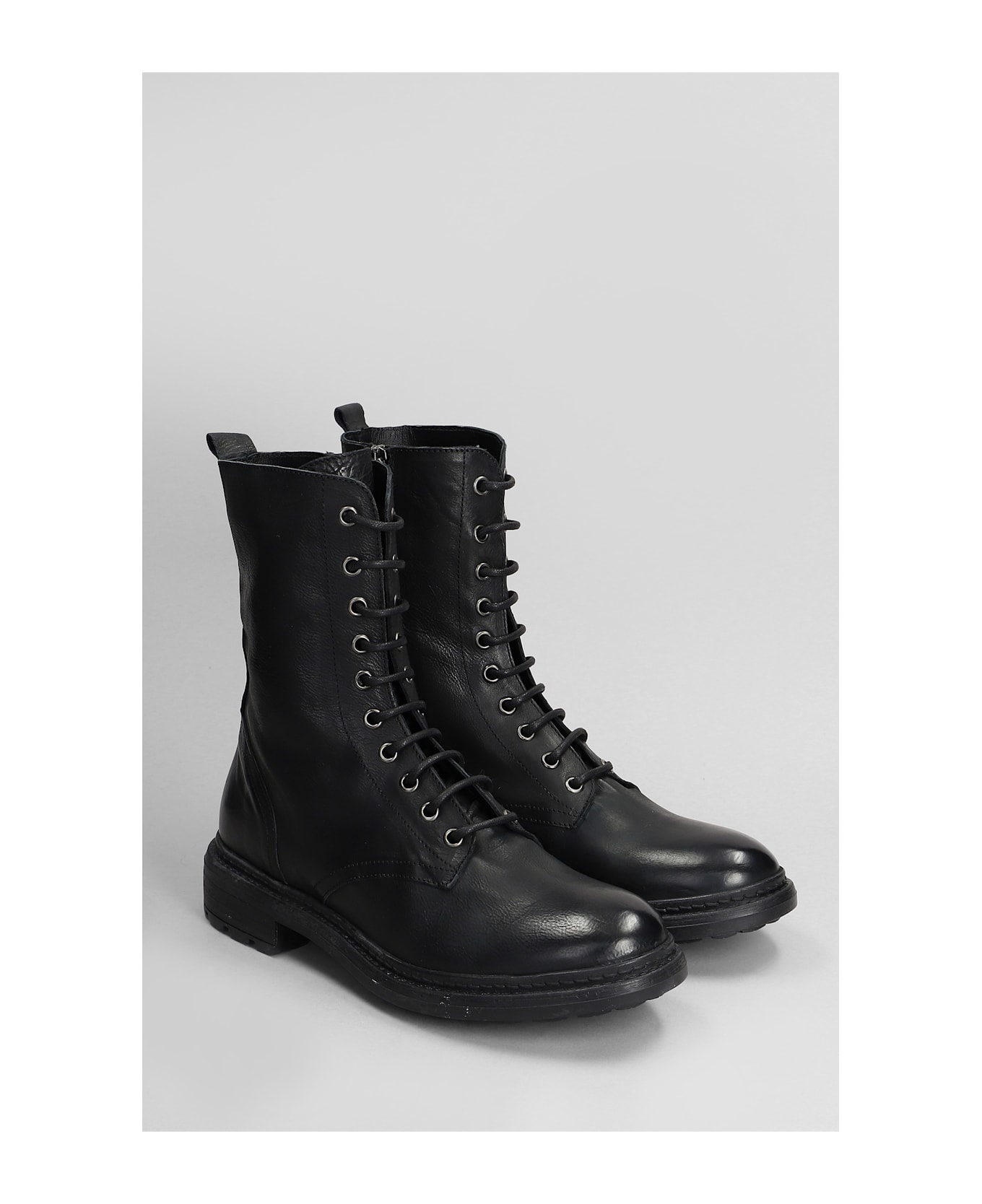 Julie Dee Combat Boots In Black Leather - black