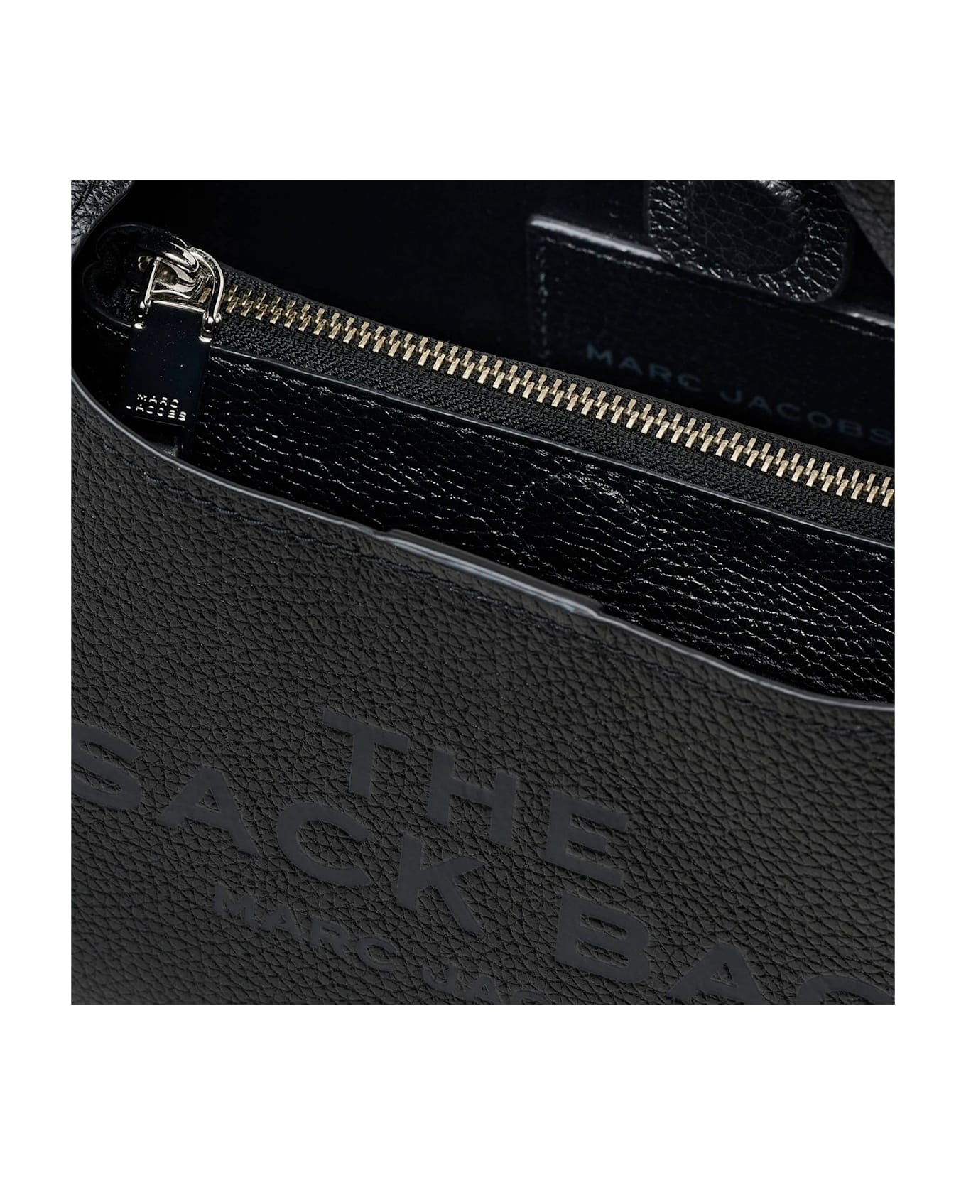 Marc Jacobs Altezza: Cm 12.5 Larghezza: Cm 32 Profondità: Cm 10 - Black