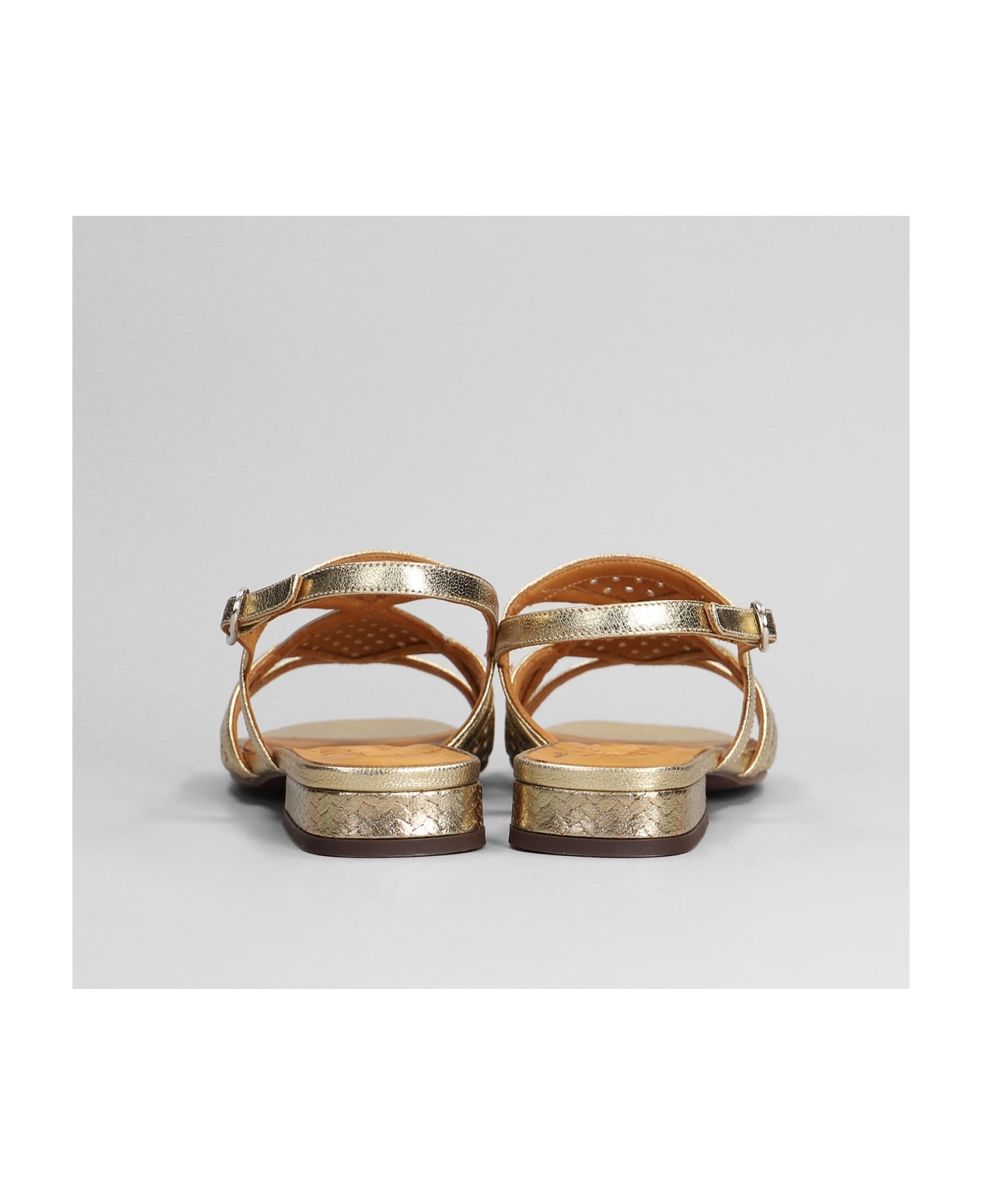 Chie Mihara Tassi Flats In Gold Leather - gold サンダル