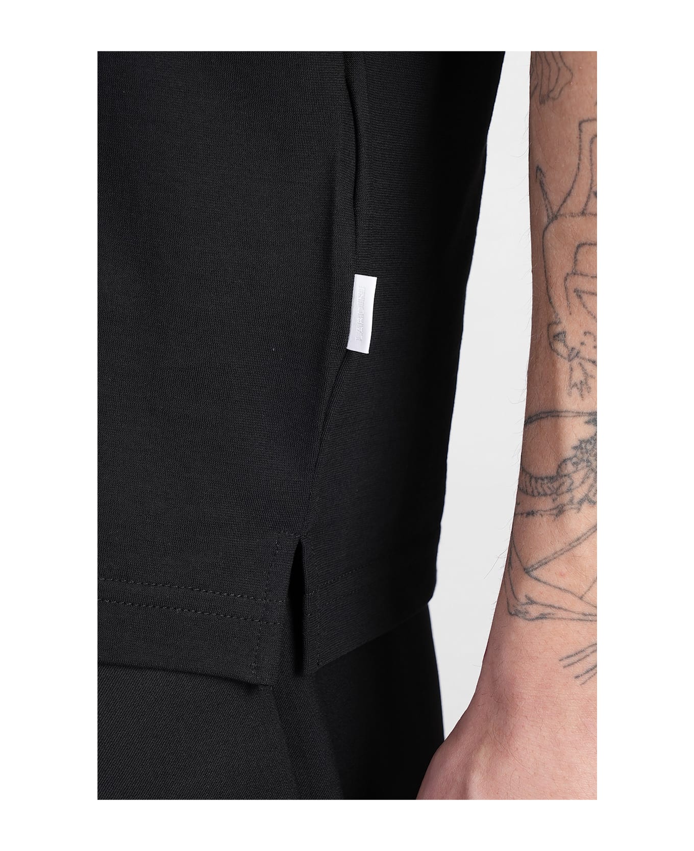 Lardini T-shirt In Black Cotton - black