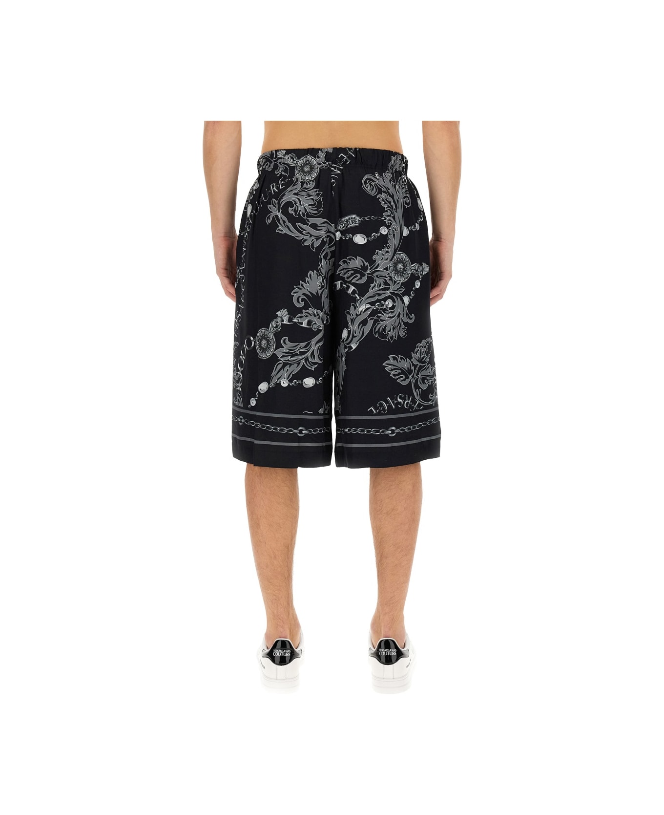Versace Jeans Couture Chain Couture Bermuda Shorts - BLACK