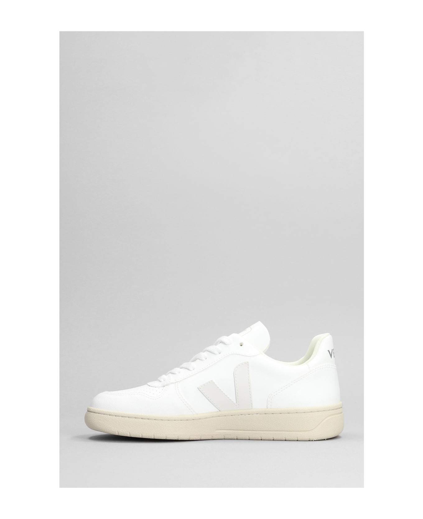 Veja V-10 Sneakers In White Leather - Bianco