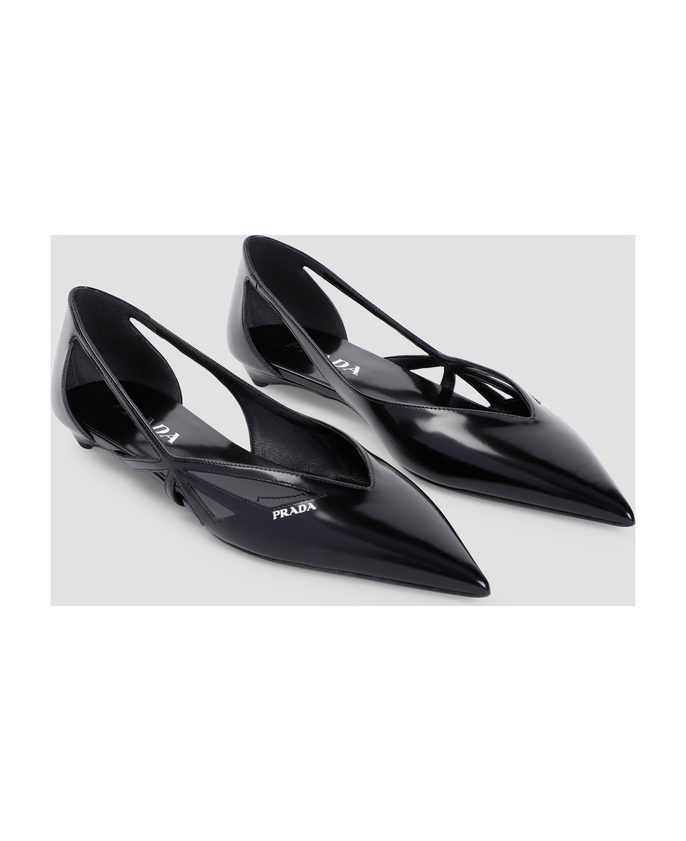 Prada Calf Leather Ballerinas - Nero フラットシューズ