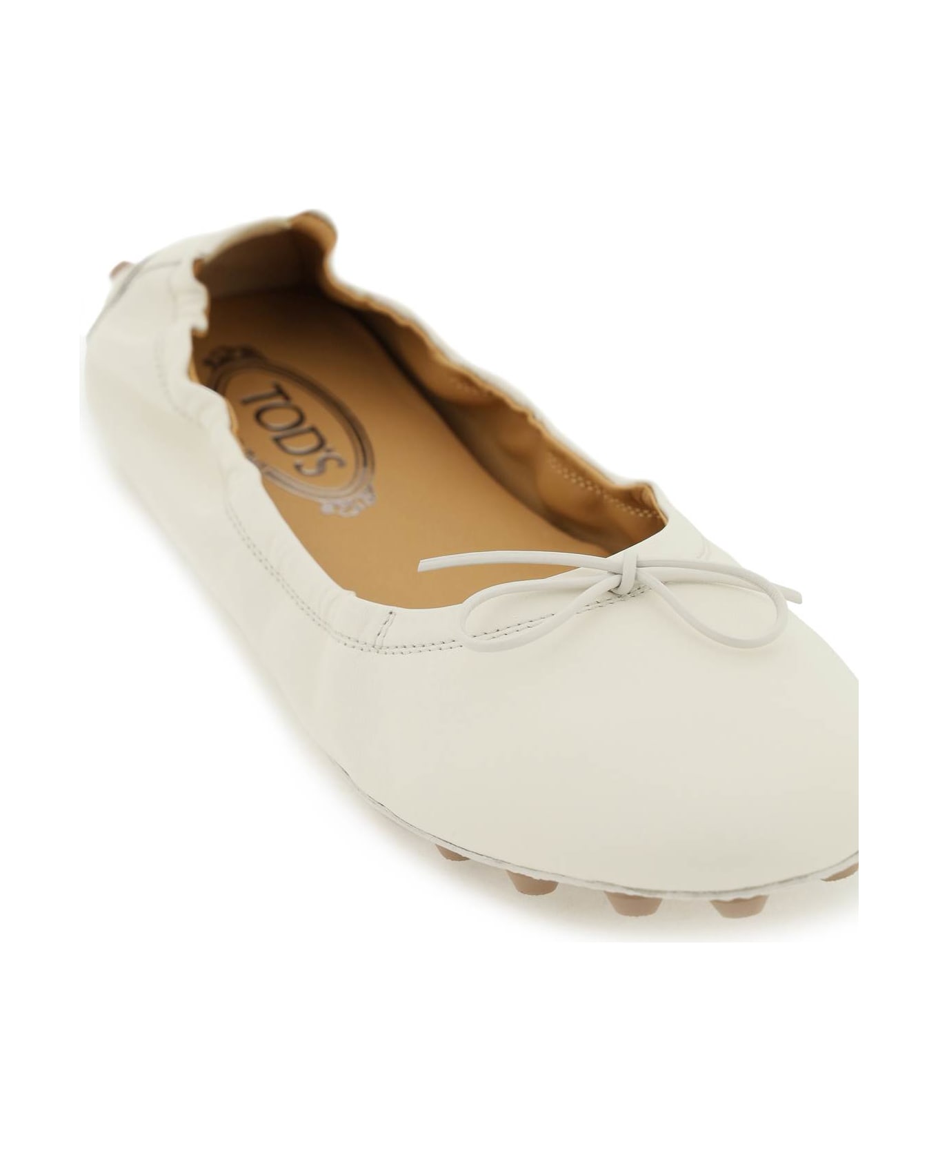 Tod's Bubble Ballet Flats In Leather - White フラットシューズ