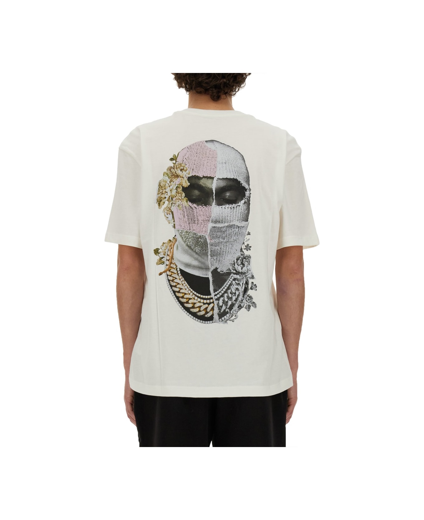 ih nom uh nit "newspaper Mask" T-shirt - WHITE シャツ
