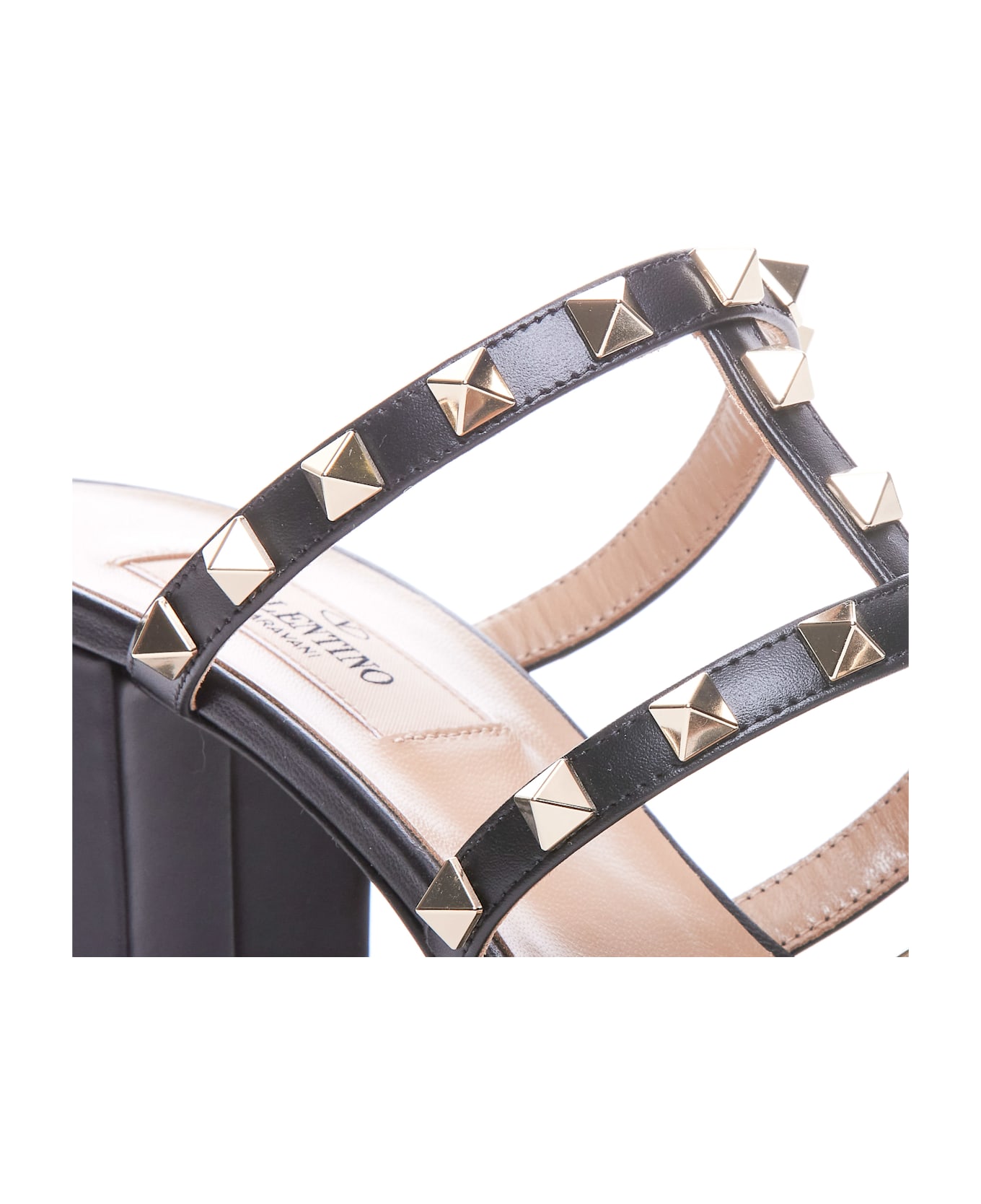 Valentino Garavani Rockstud Pump Sandals - Black