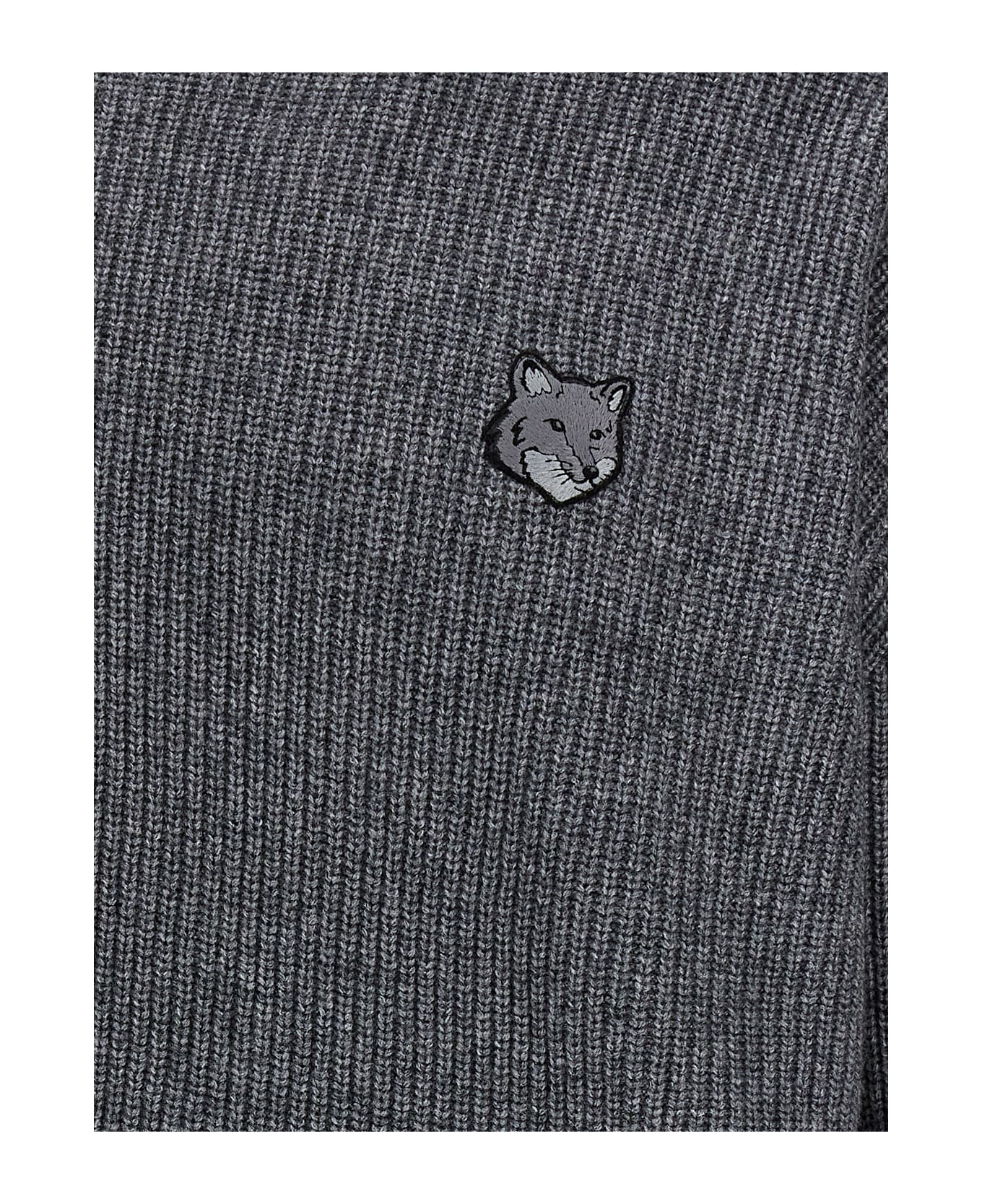 Maison Kitsuné 'bold Fox Head' Sweater - Grigio