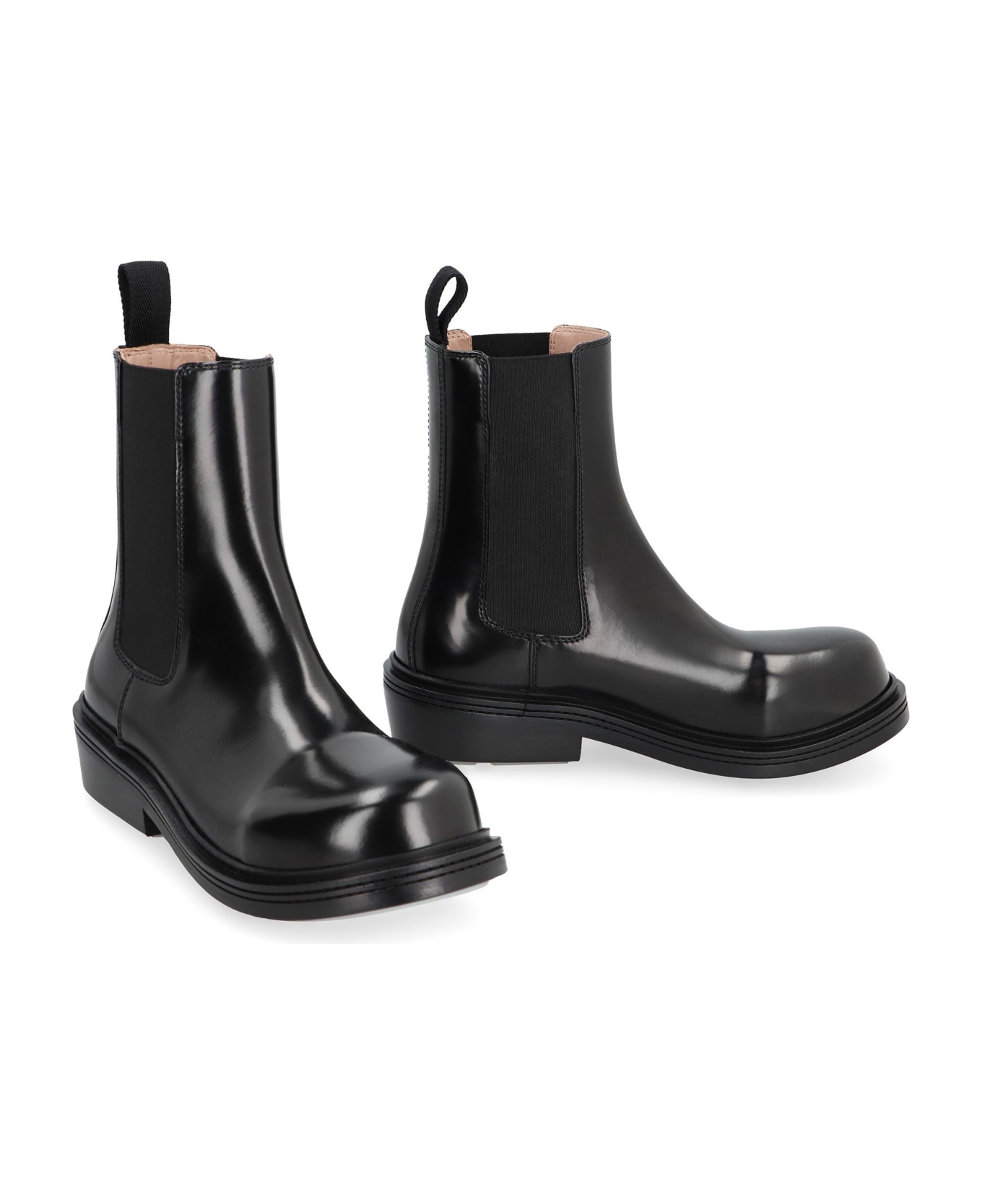 Bottega Veneta Fireman Leather Chelsea Boots - black