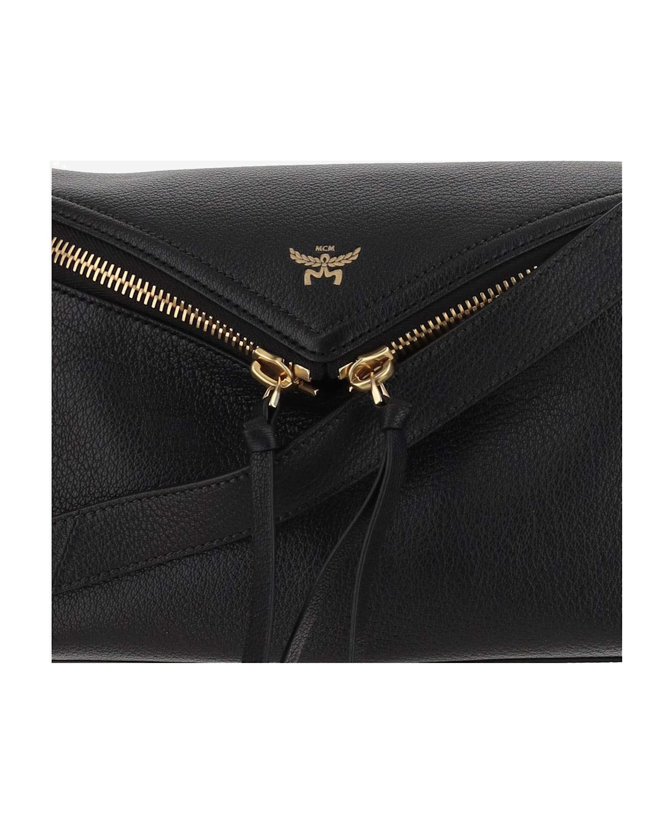 MCM Diamant 3d Leather Bag - Black