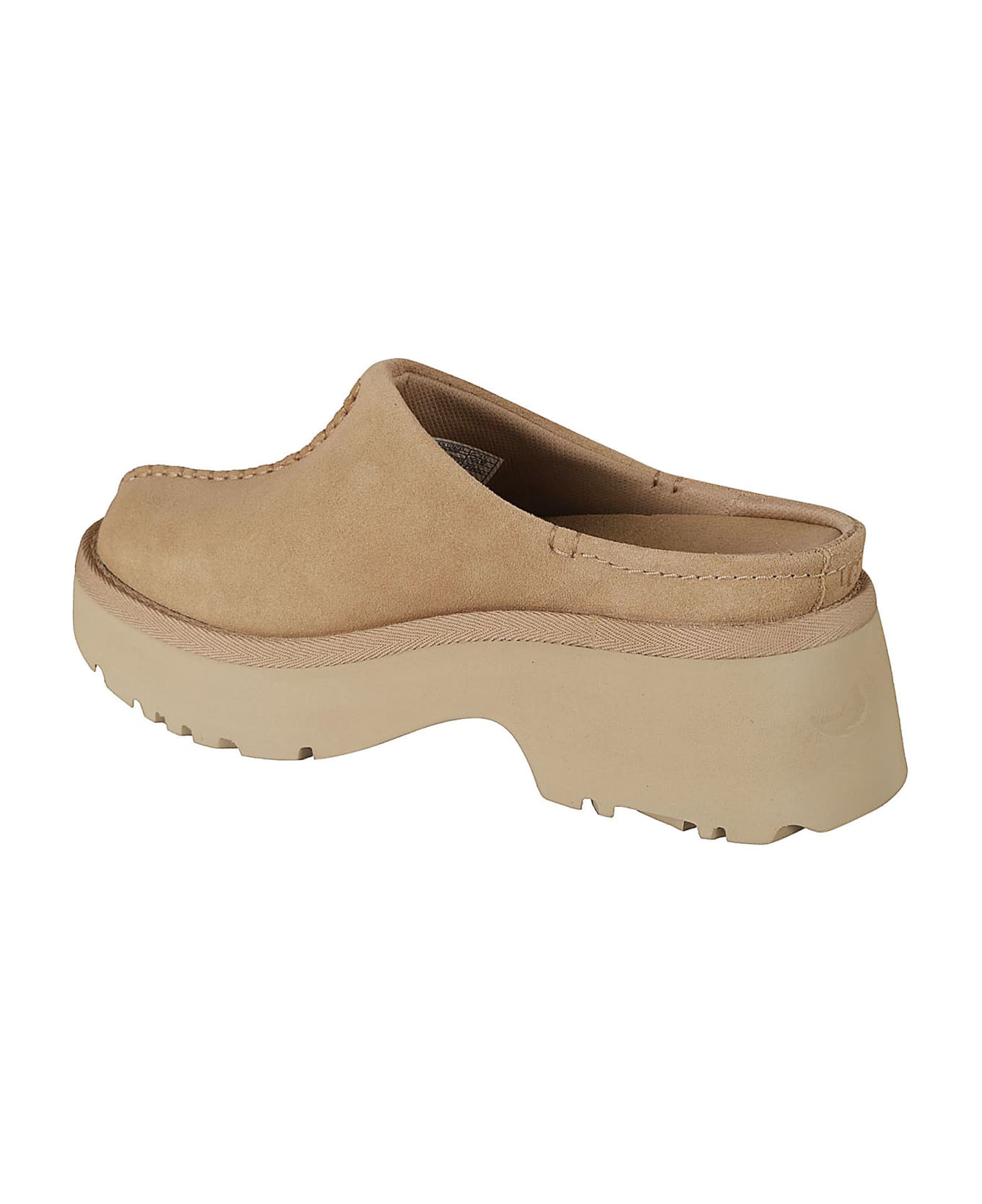UGG New Heights Clogs - SAND