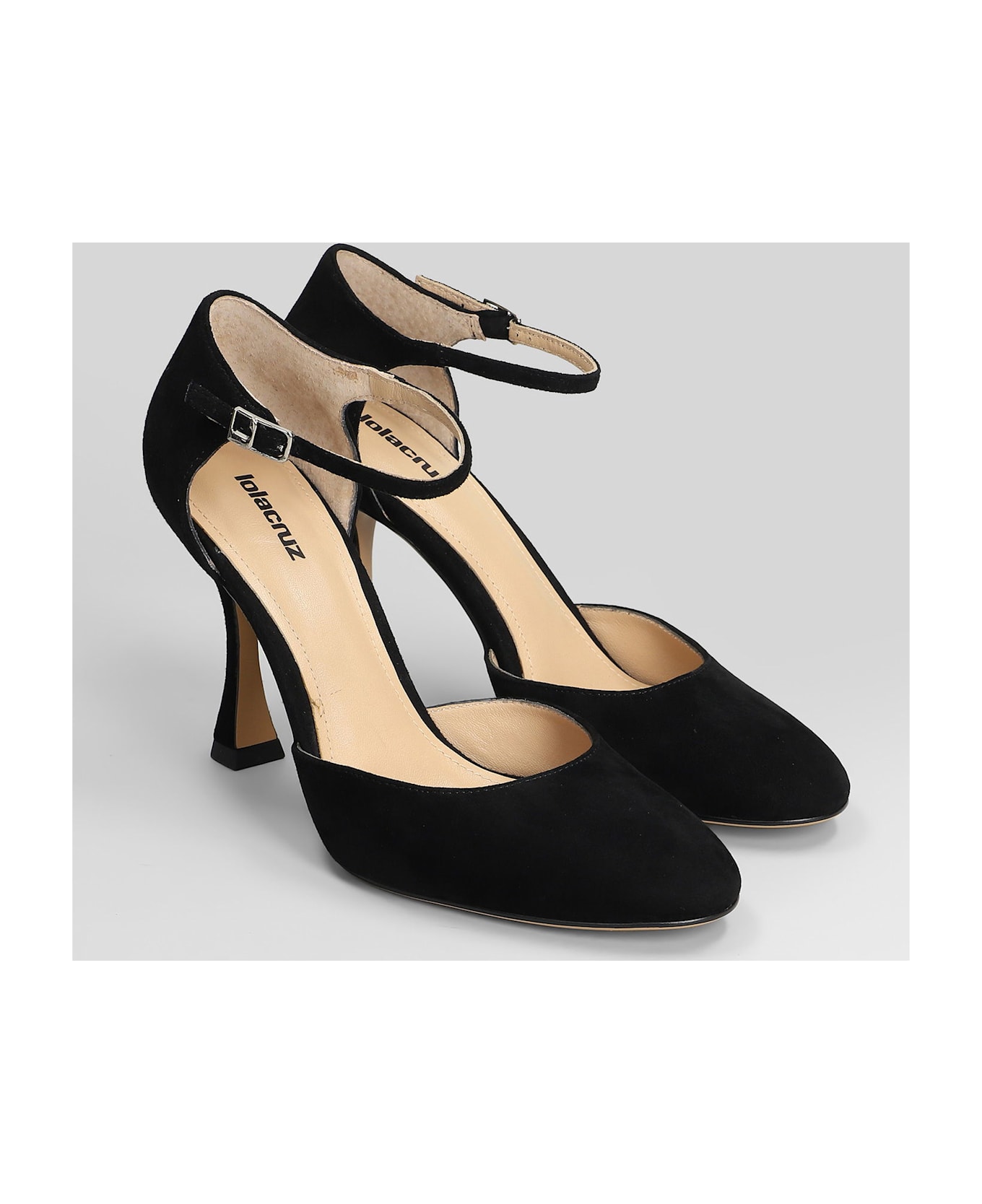 Lola Cruz Pumps In Black Suede - black