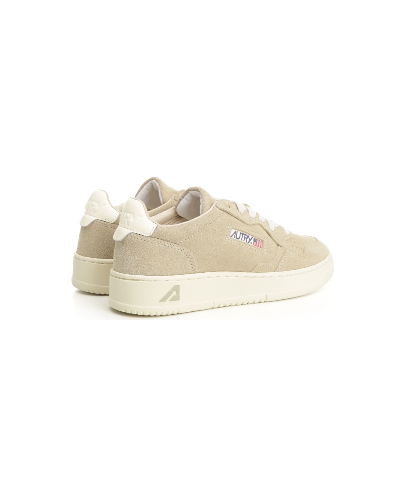 Autry 'medalist Low' Sneaker - Papyrus/wht