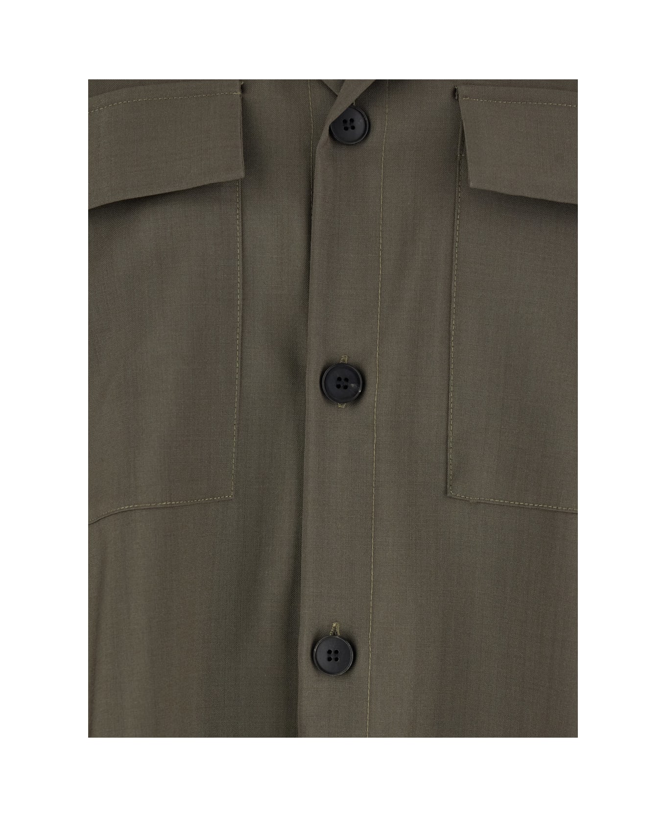 Low Brand Green Shirt With Classic Collar And Applied Pockets On The Front In Fabric Man - Green