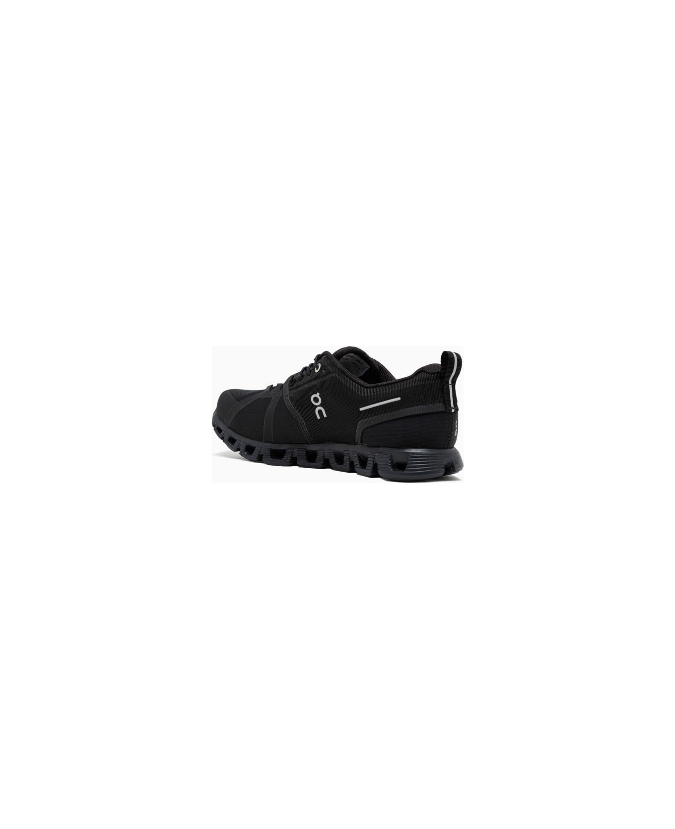 ON Cloud 5 Waterproof Sneakers 59.988338 - All Black