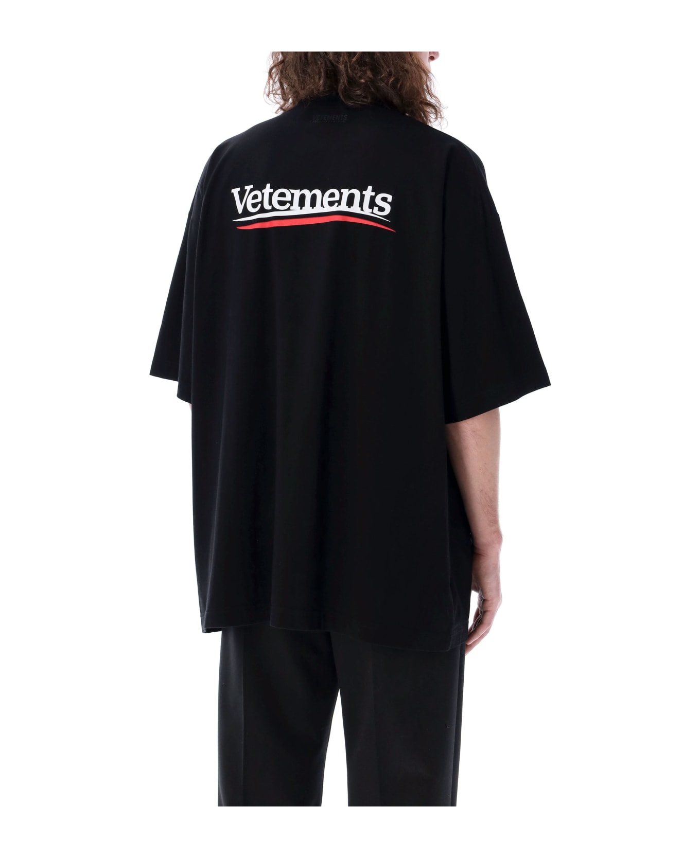 VETEMENTS Campaign Logo T-shirt - BLACK