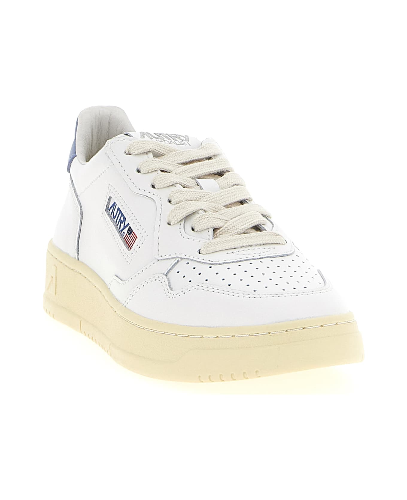 Autry 'medalist Low' Sneakers - Light Blue
