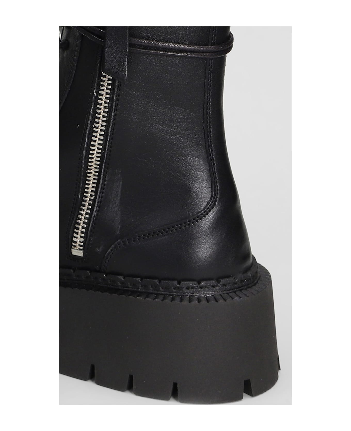 Vic Matié Etna 101 Combat Boots In Black Leather - black