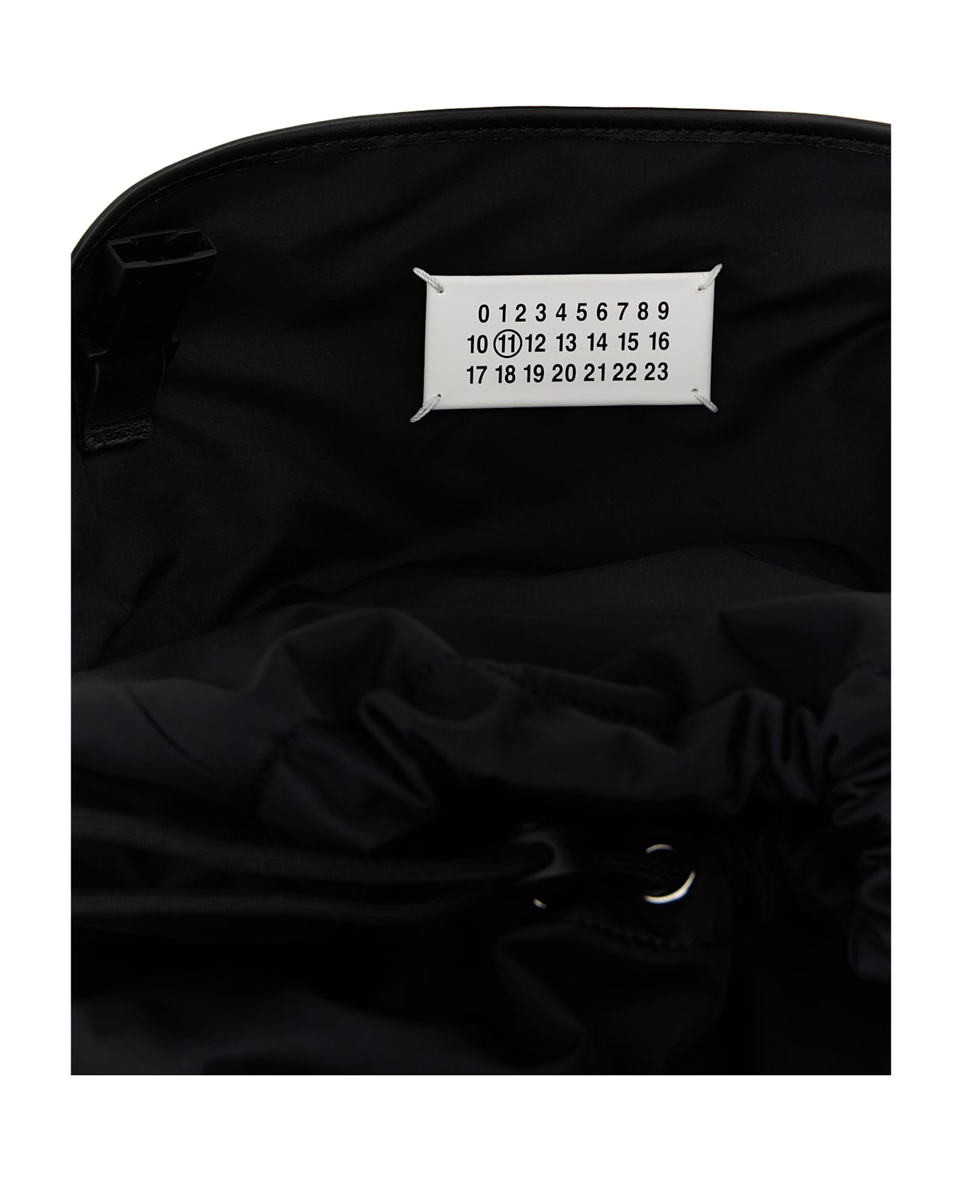 Maison Margiela 
high Tech Medium
 Backpack - Black  