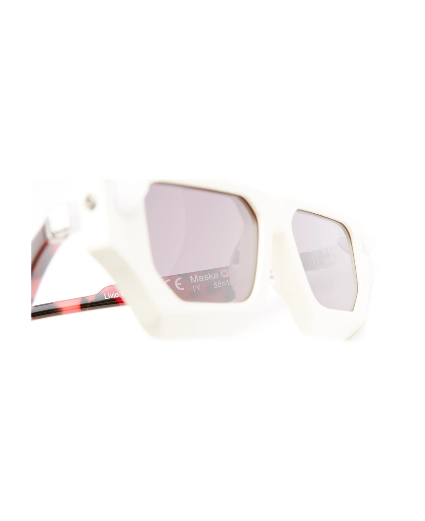 Kuboraum Mask Q6 - Ivory Sunglasses - ivory/red