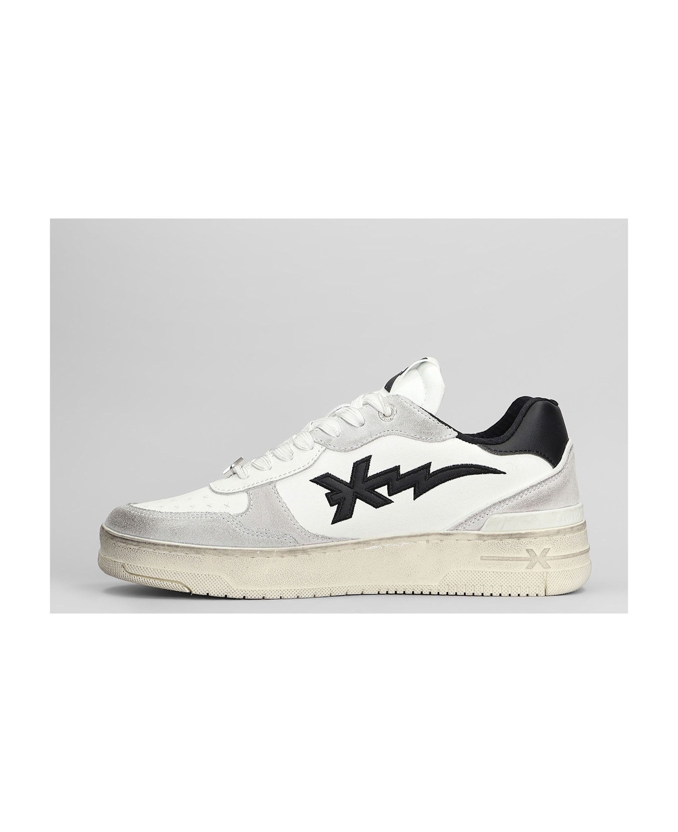 John Richmond Sneakers In White Suede And Leather - white