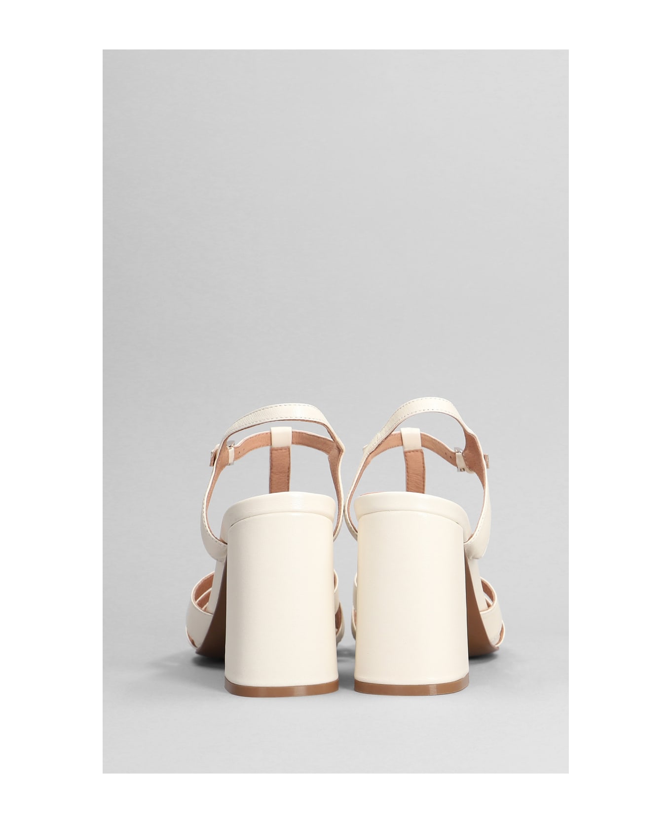 Bibi Lou Azalea Sandals In White Leather - white