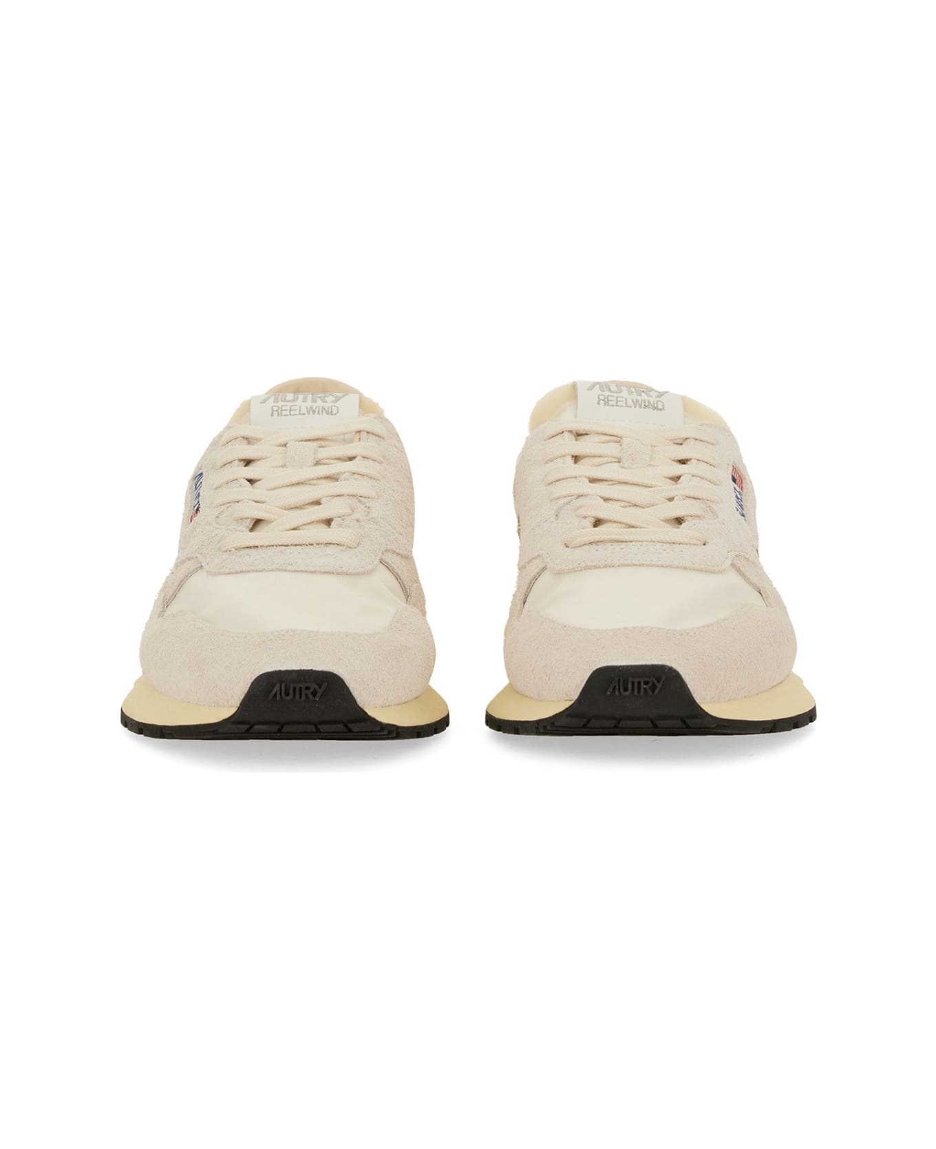 【送料&関税込】Autry Whirlwind Sneaker Autry Whirlwind Runner Leather Low-Top Sneakers | Saks Fifth