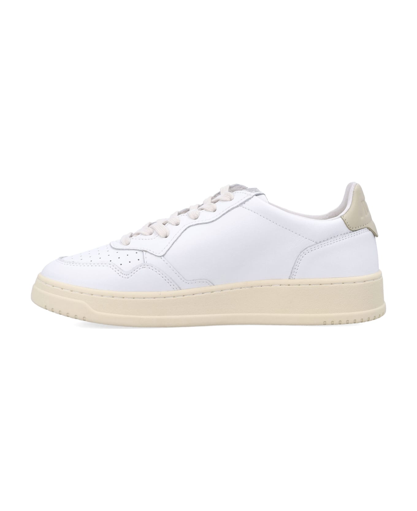 Autry Medalist Low Woman's Sneakers - WHITE TIDFOAM