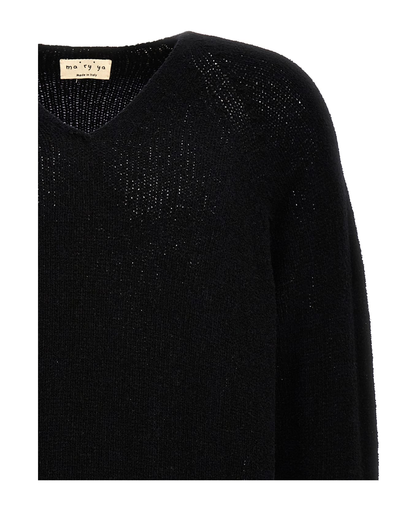 Ma'ry'ya V-neck Sweater - Black  