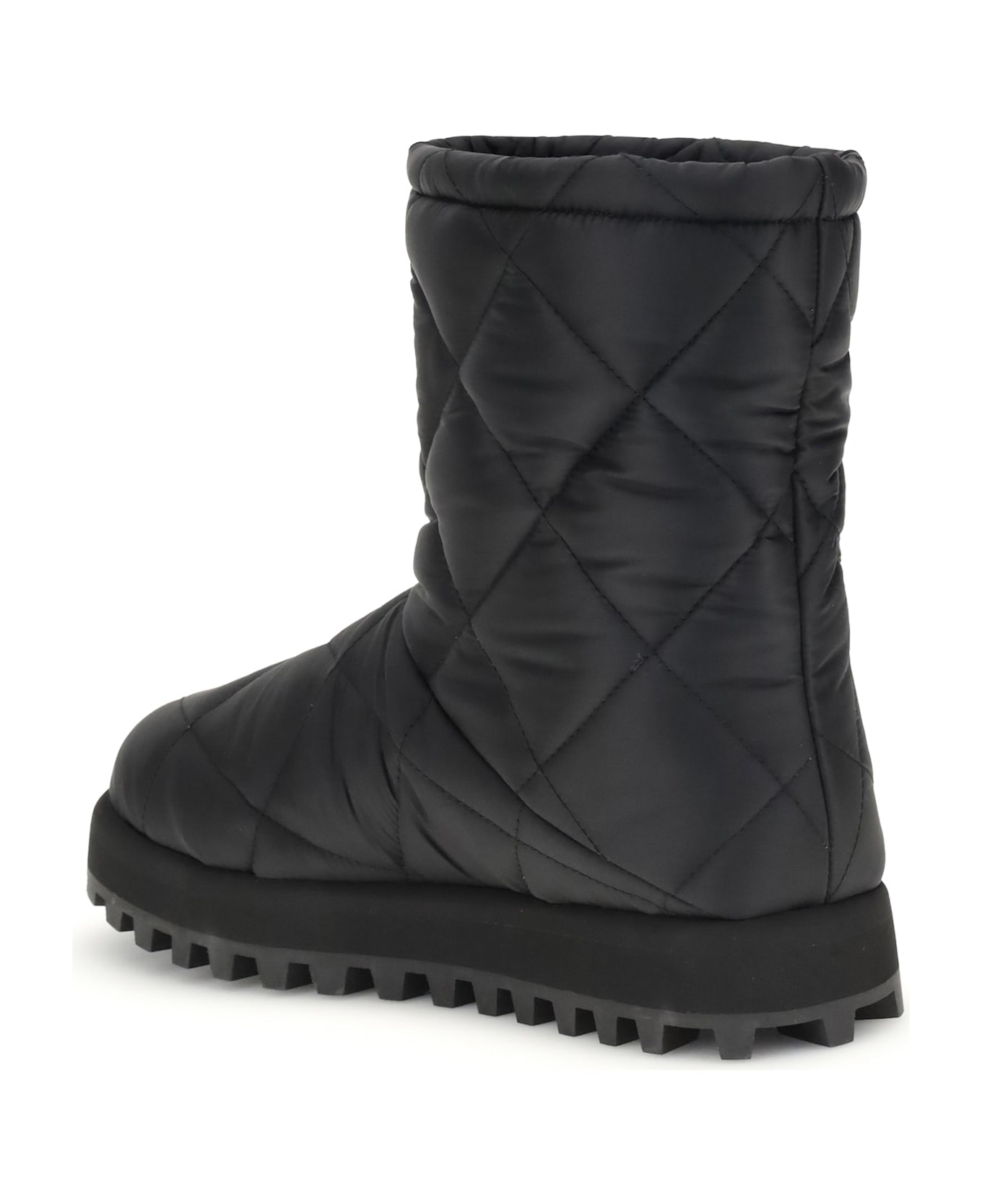 Dolce 
Gabbana Quilted Boots