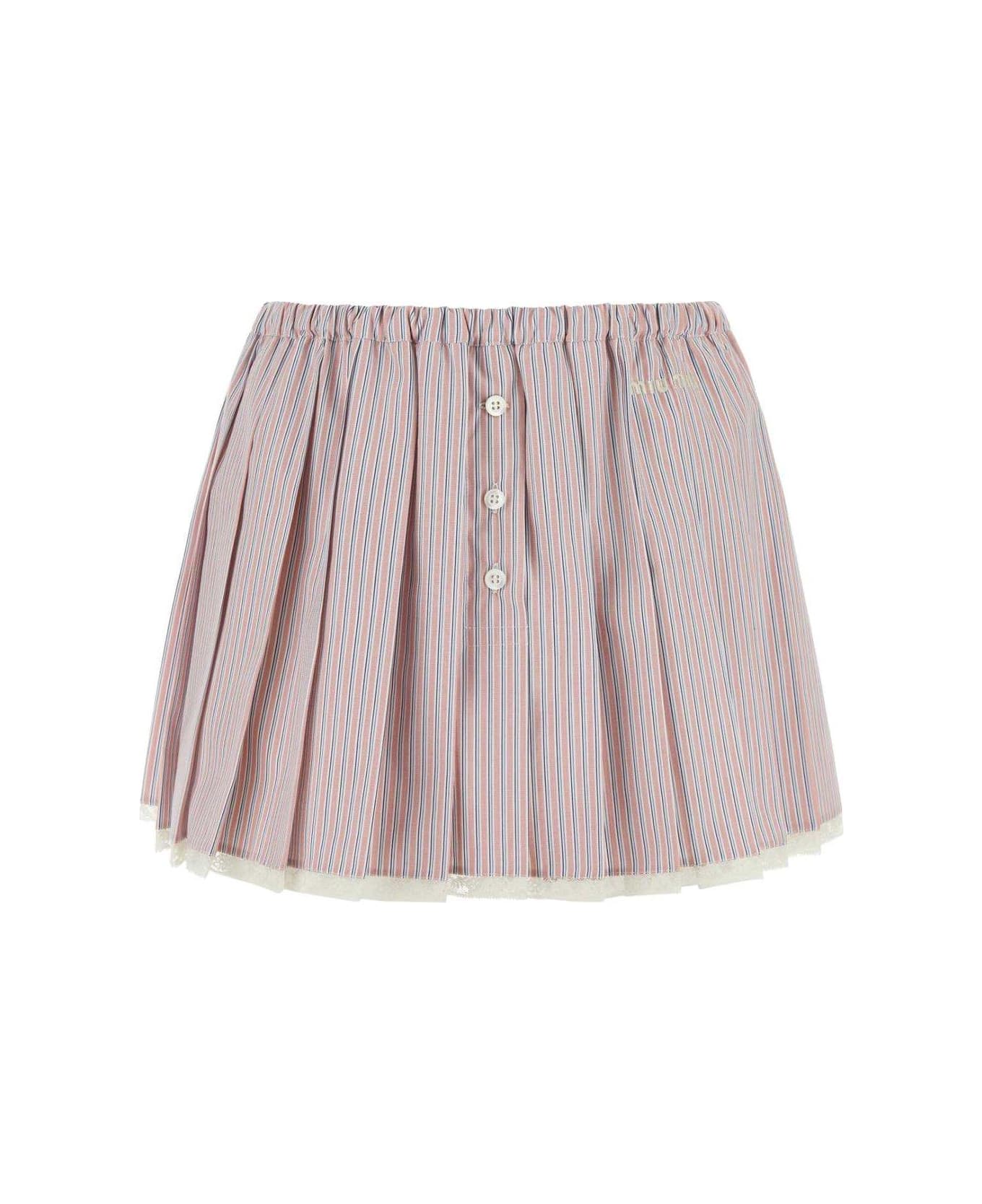 スカート MIU MIU Embroidered Wool Blend Mini Skirt Miu Miu Pleated Wool Plaid Tartan Beaded Embroidered Patch