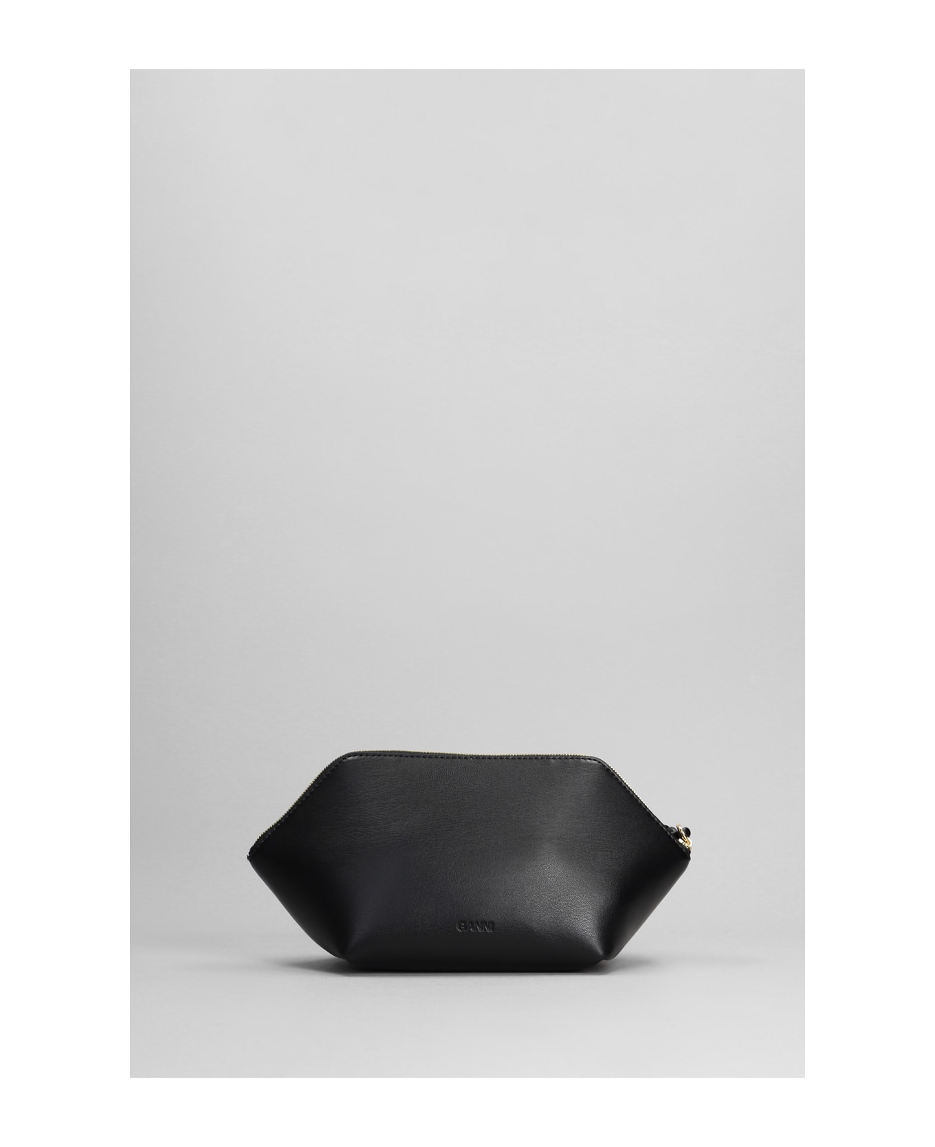 Ganni Bou Zipped Hand Bag In Black Leather - black