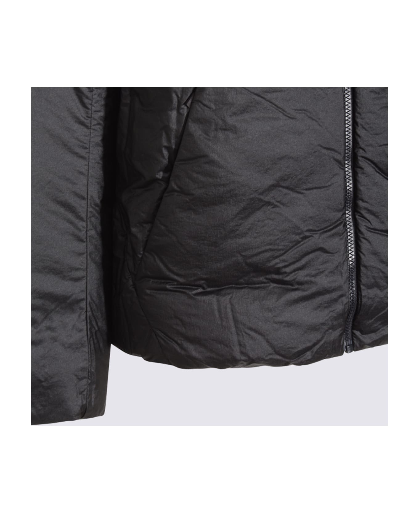 Arc
teryx Veilance Black Conduit Down Jacket - Black