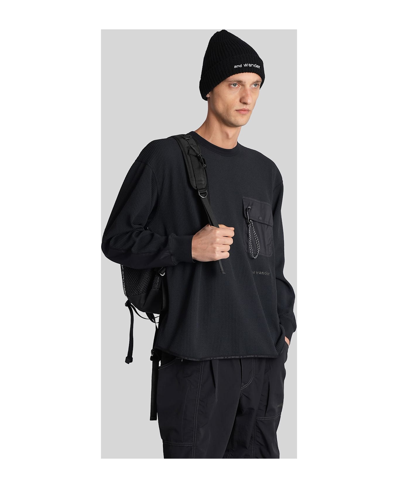 And Wander Sweatshirt In Black Cachemire And Silk - black