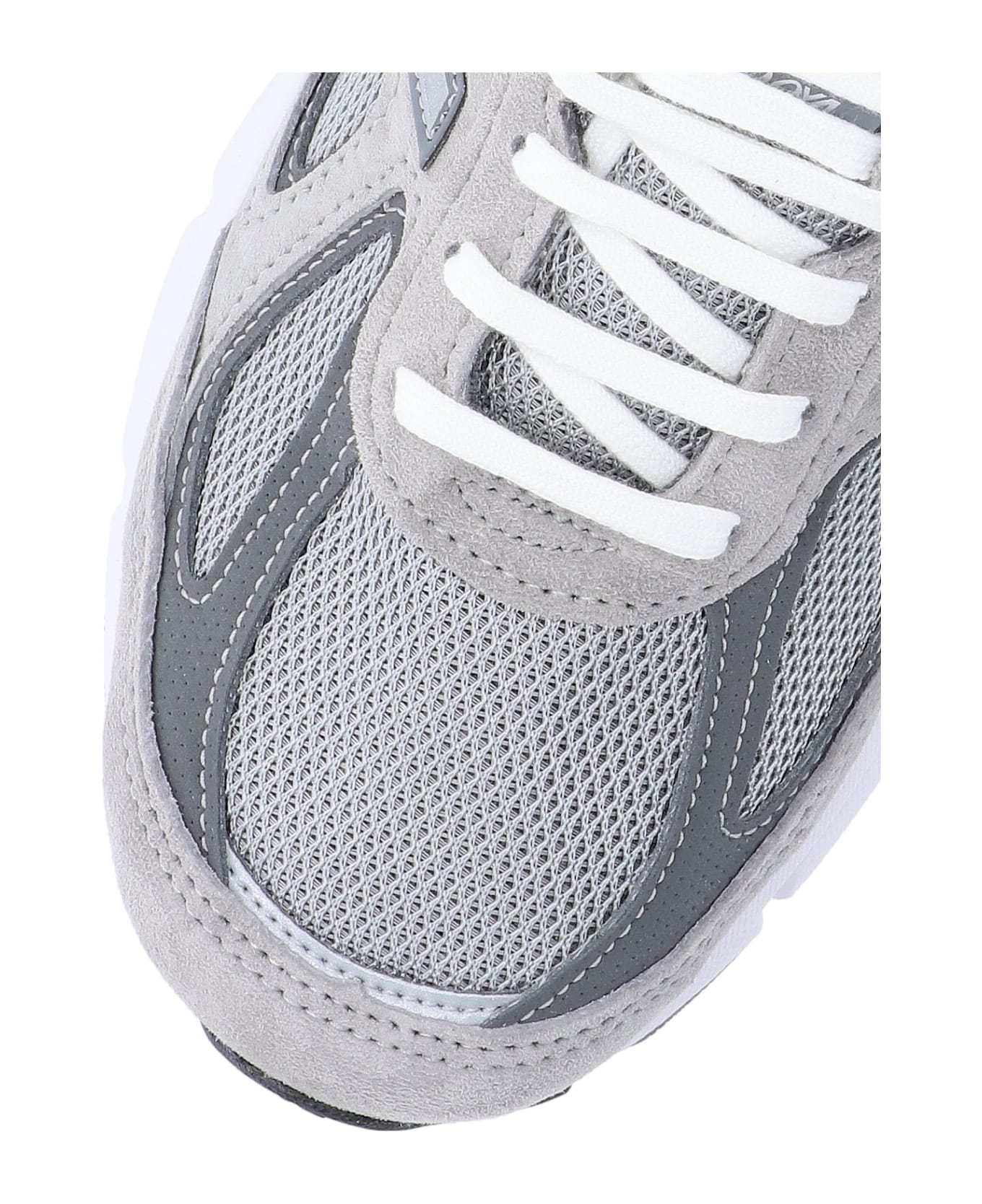 New Balance X Teddy Santis '990v4' Sneakers - Grey