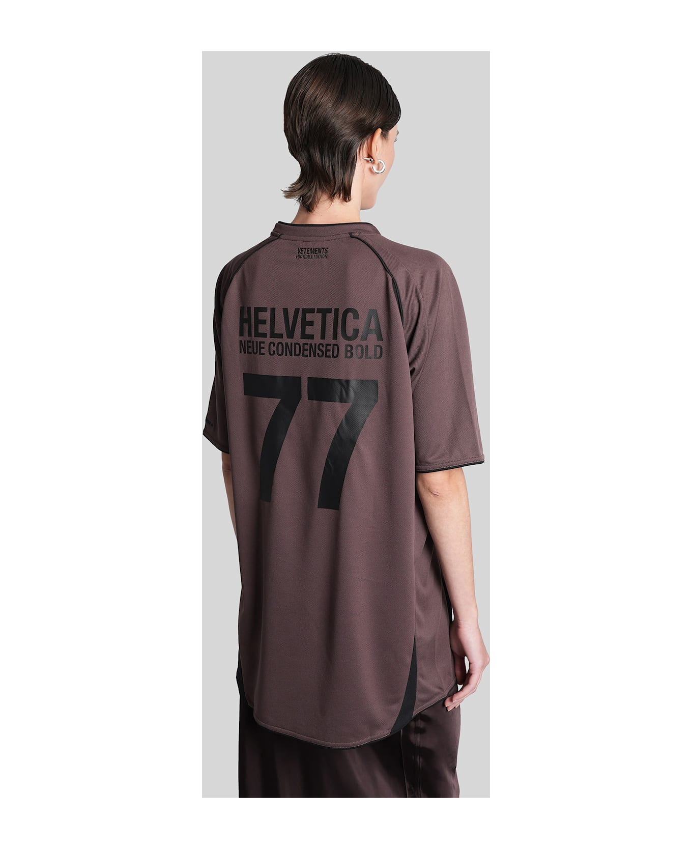 VETEMENTS T-shirt In Brown Polyester - brown